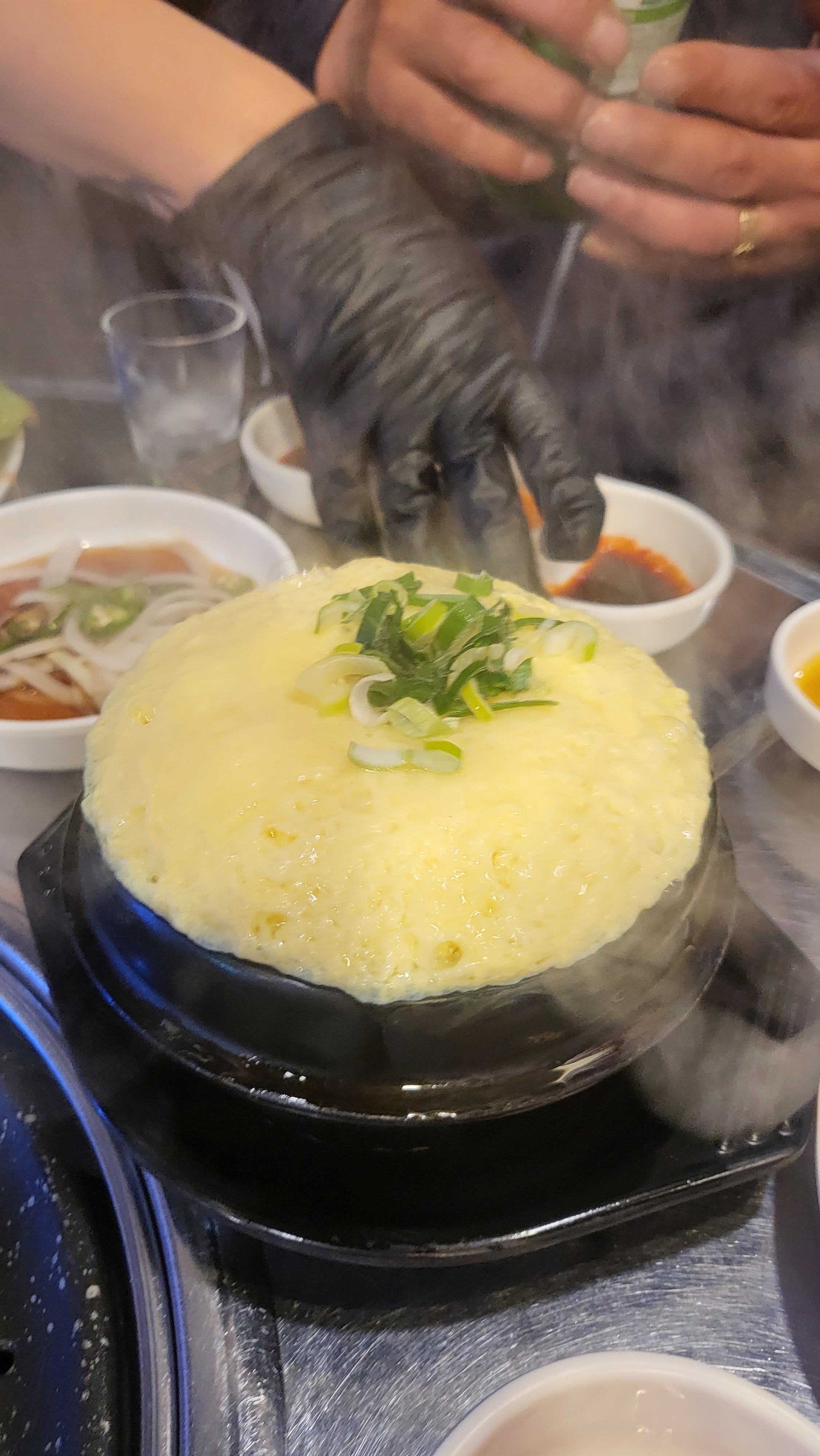 술 한잔 기울이거나. - 송정 맛집 불막열삼 부산송정점