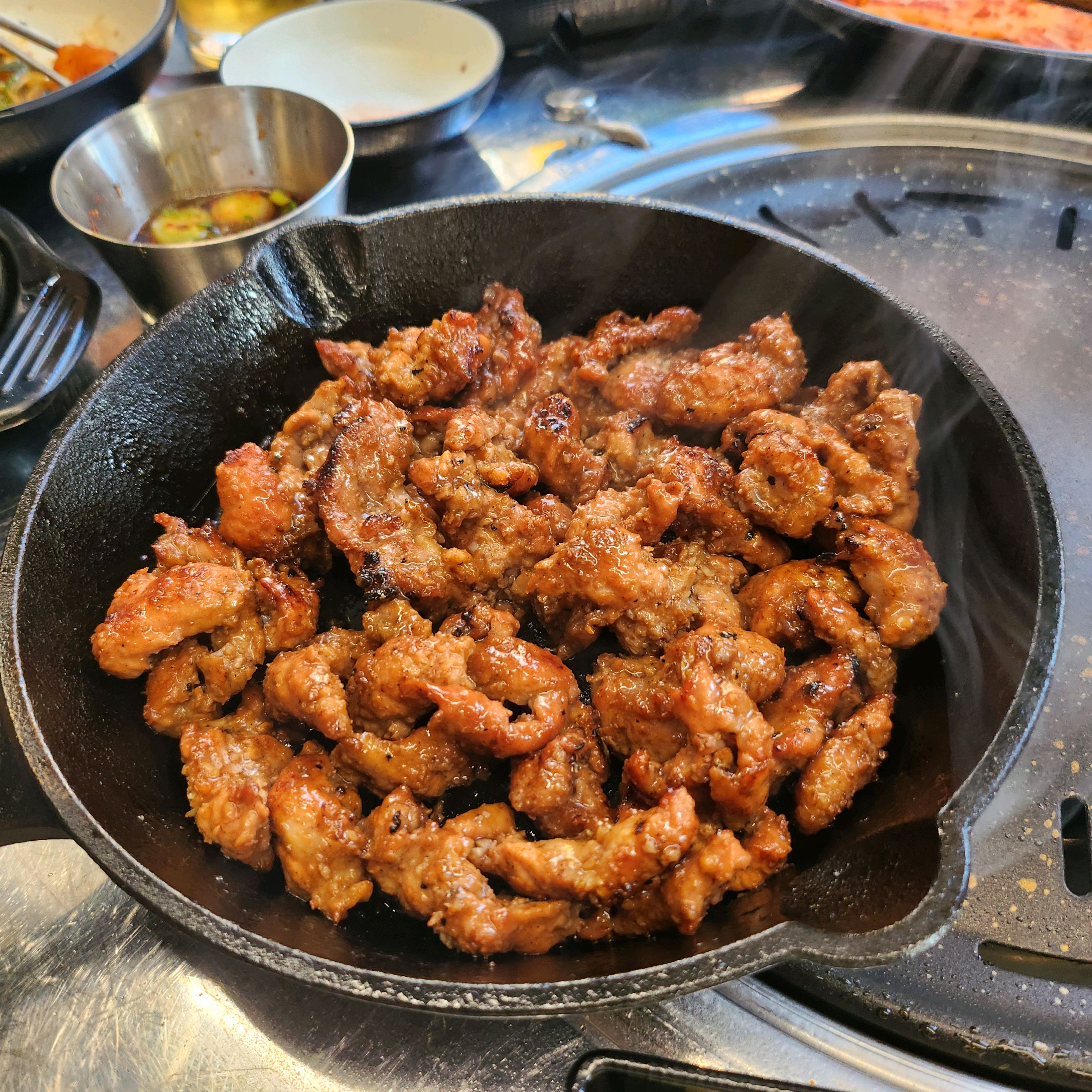 사장님 너무 친절하시고 고기도 너무 맛있어요! - 대전 맛집 만나숯불구이 중리동본점