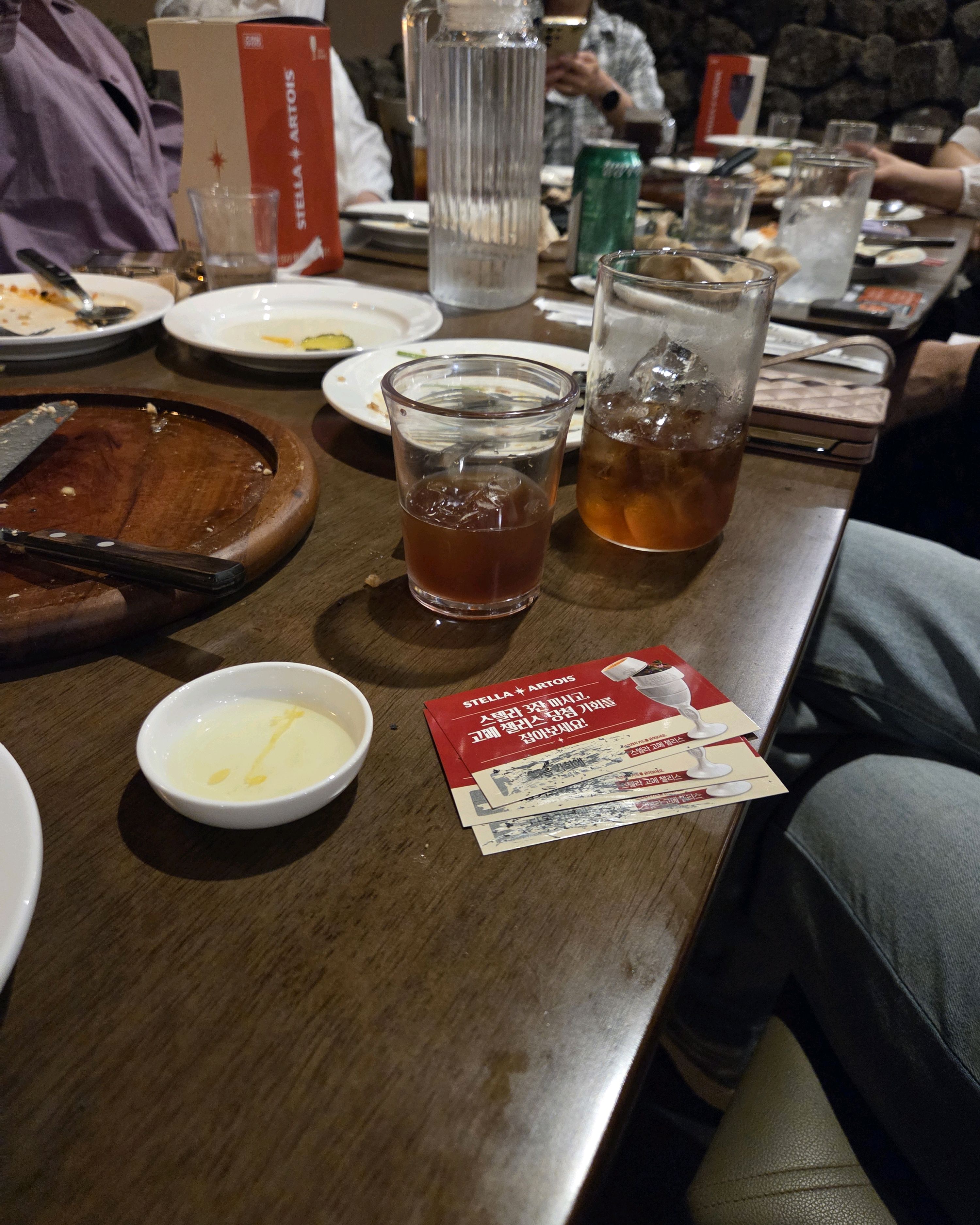 직장동료들과 왔어요~  너무 맛있어요~음식을. 찍었어야 하는데 다들 맛있어서. 순삭 했네요