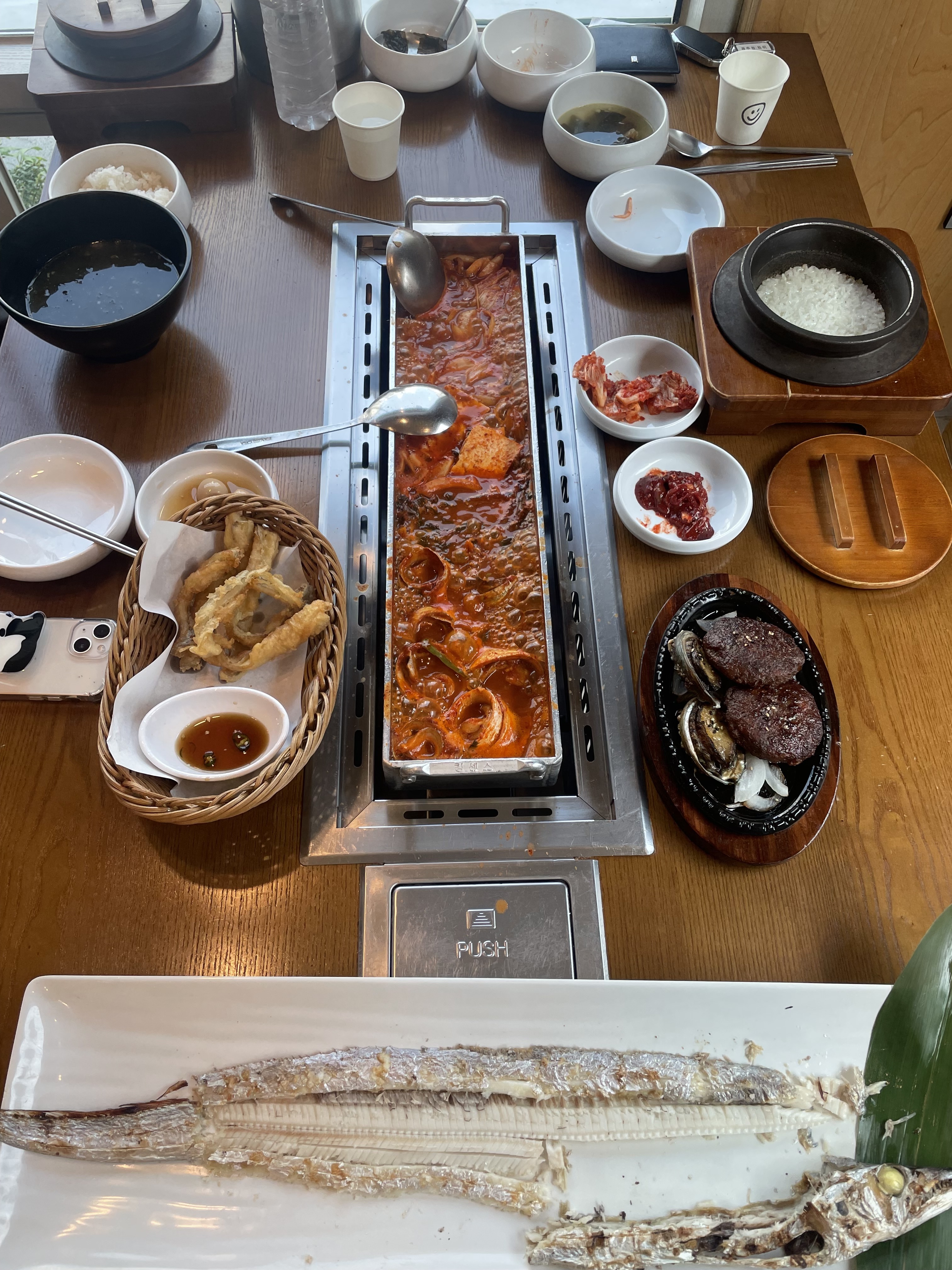 여러가지 먹는걸 좋아하는 입장에서는 꼭 추천입니다 - 제주 맛집 한라갈치 제주공항점