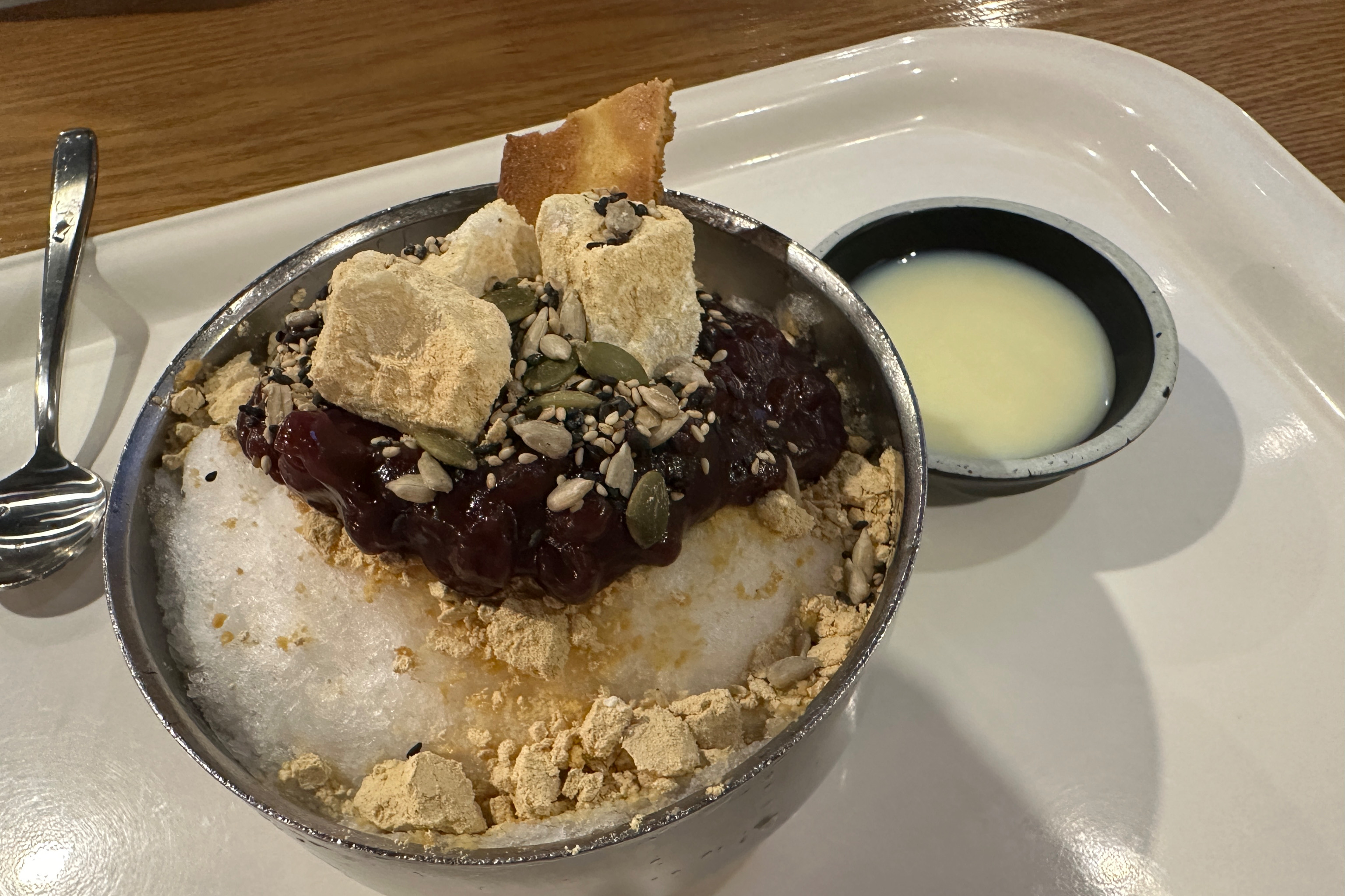 망고롤사고 밥먹고 후식먹으러🥰 - 대전 맛집 성심당 테라스키친