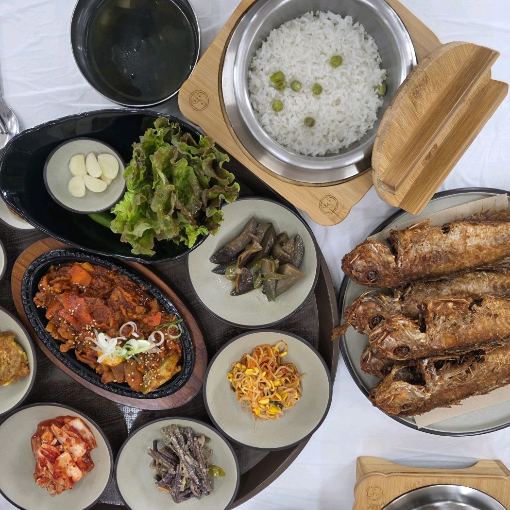 생각보다 옥돔이 크고 살이 많아서 진짜 맛있게 먹었어요..다음에 함덕쪽 가면 다시 꼭 갈집