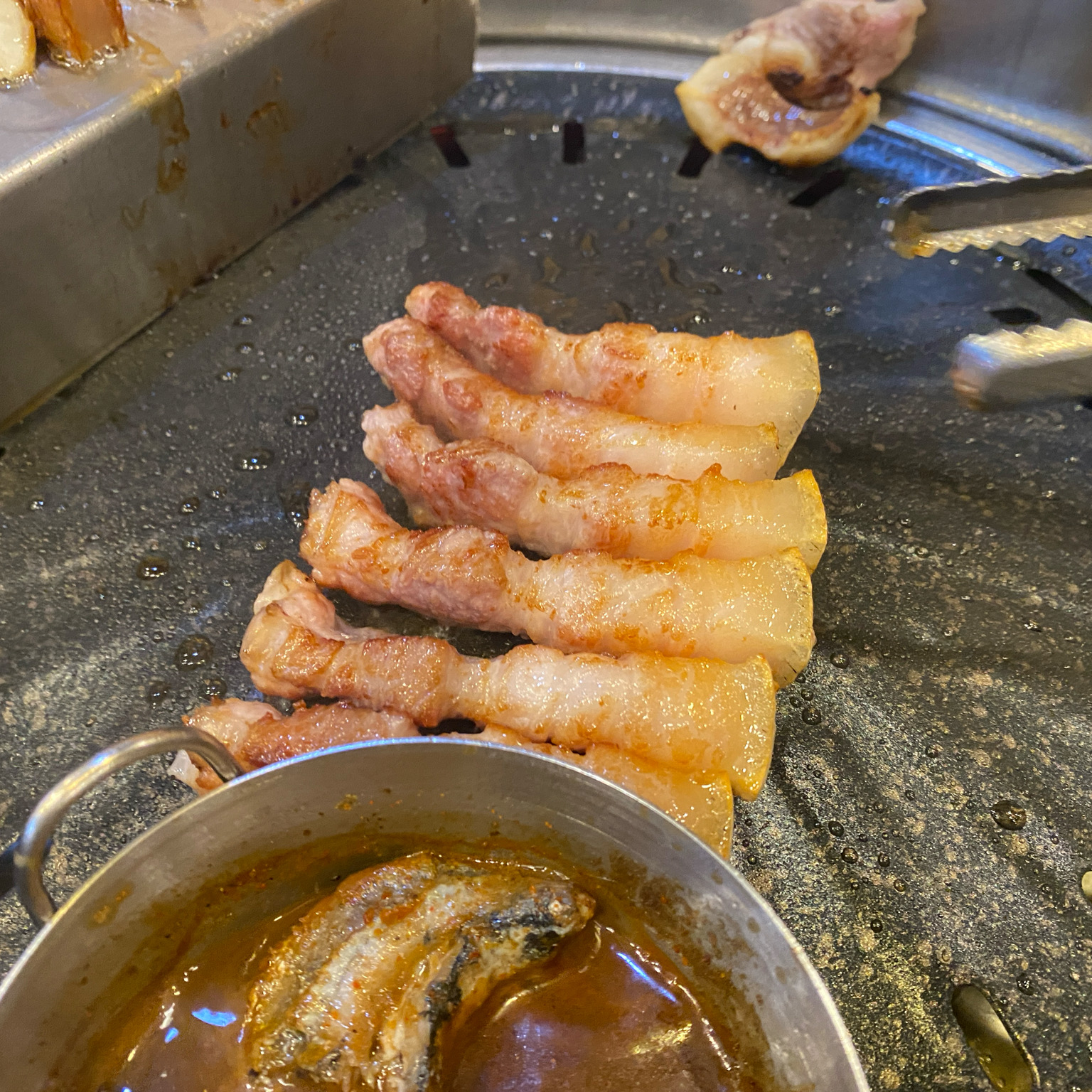 13년만에 왔는데 대구 로컬맛집이 되었네요 여전히 명불허전이고 고기질도 좋고 맛있고 같이 