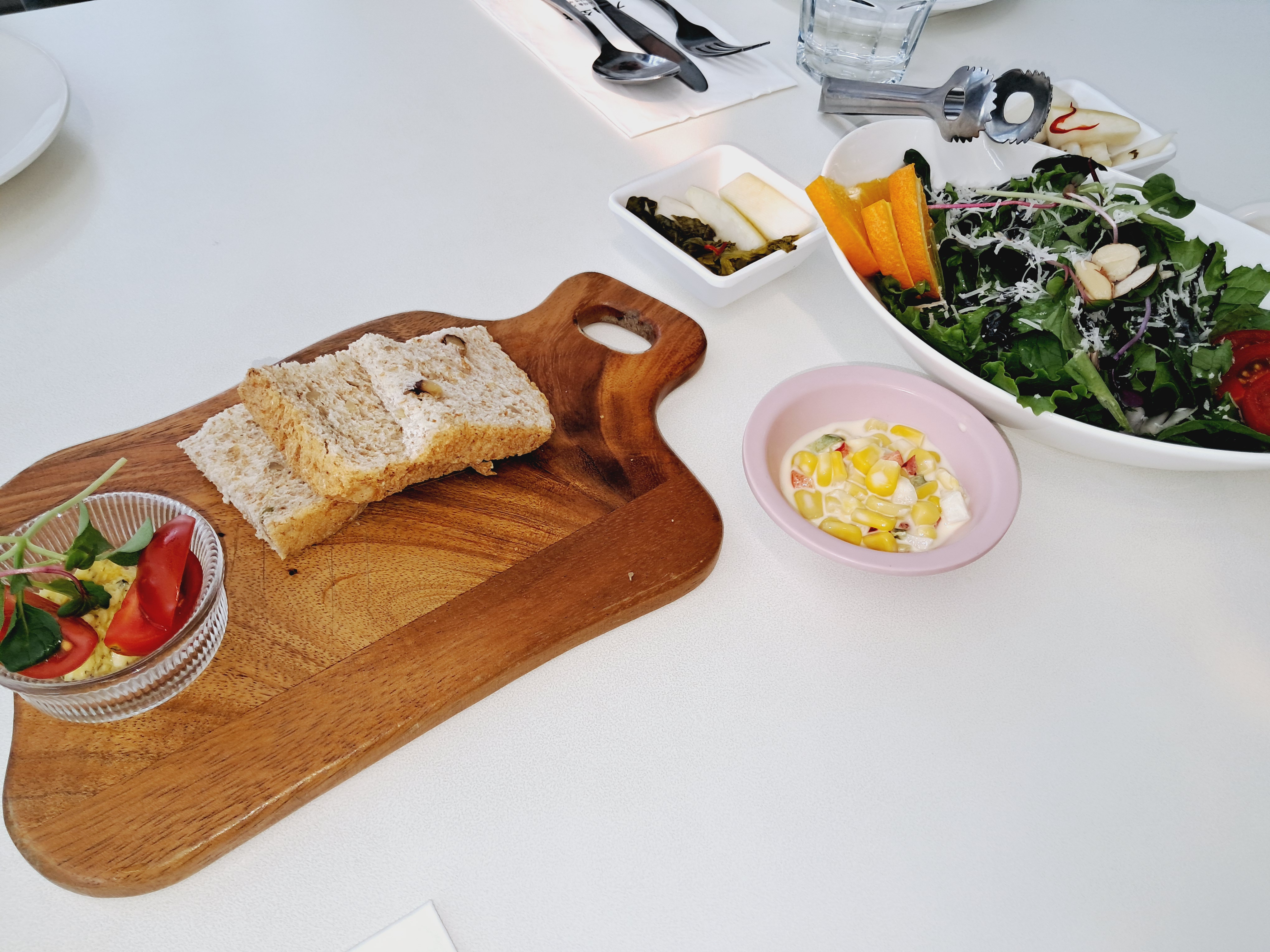 오랜만에 방문했는데 여전히 맛있네요^^ - 대전 맛집 가림소담