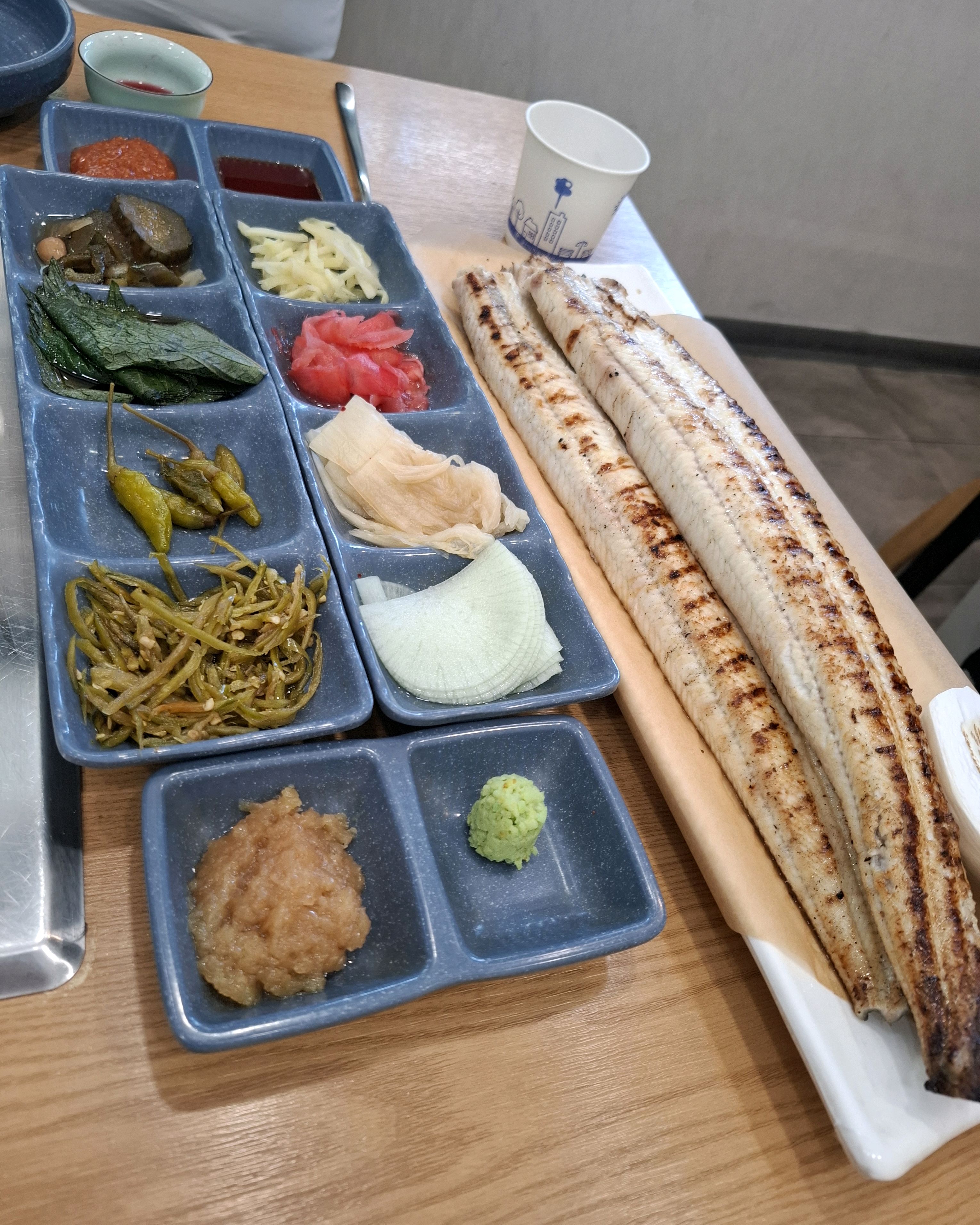 장어가 한 덩치해요^^담백하고 양념이 끝내죠요 - 대구 맛집 민물장어 직판장 풍천관 본점