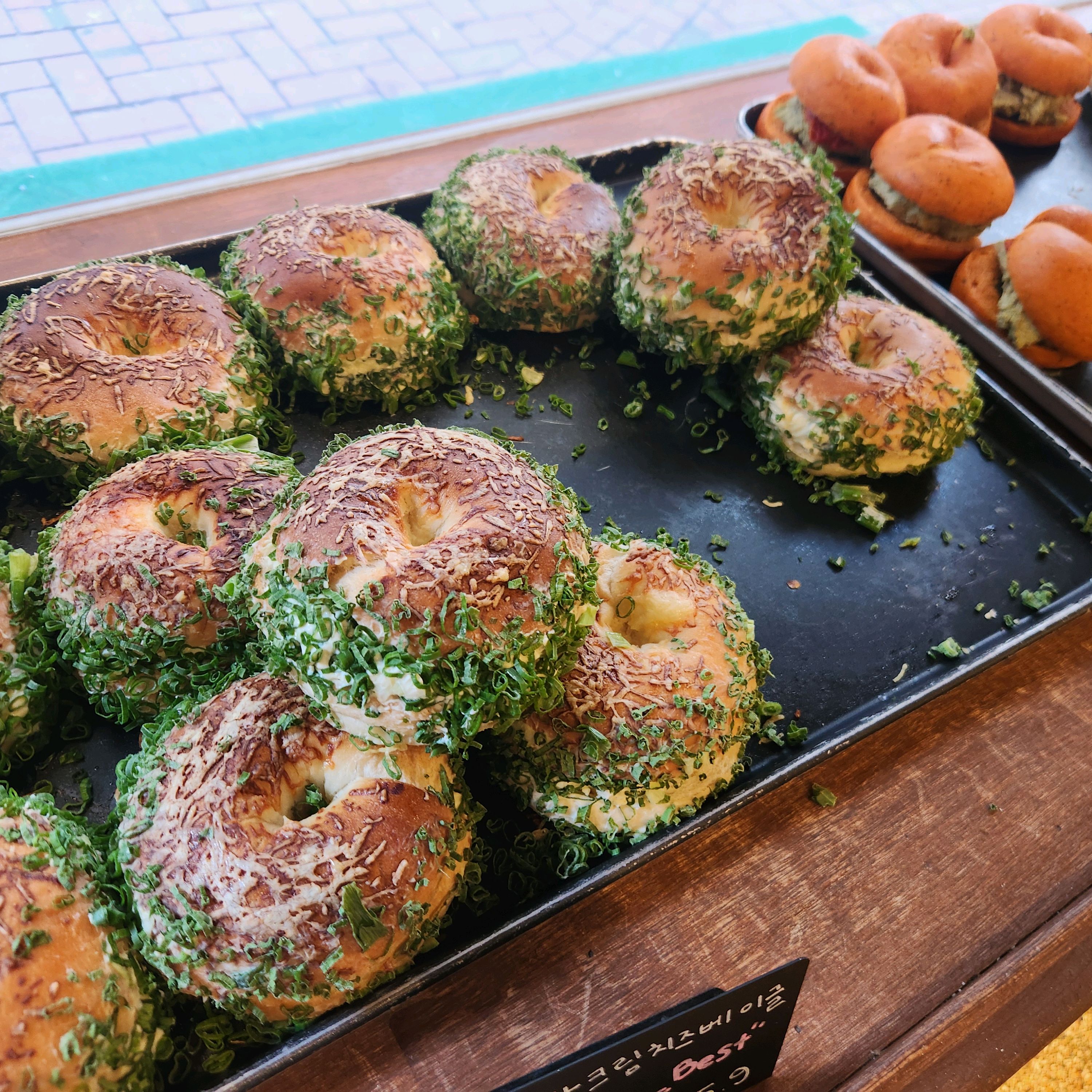 맛있게 먹었어요 대구 방문해서 빵샀슈~ - 대구 맛집 버터베이크