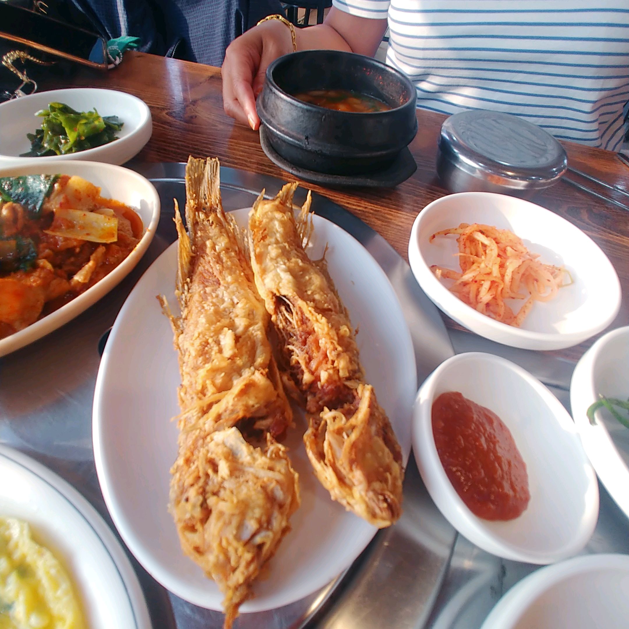 친절하시고 음식도 푸짐해서 넘 좋아요! - 제주 맛집 고은물식당 제주산방산점