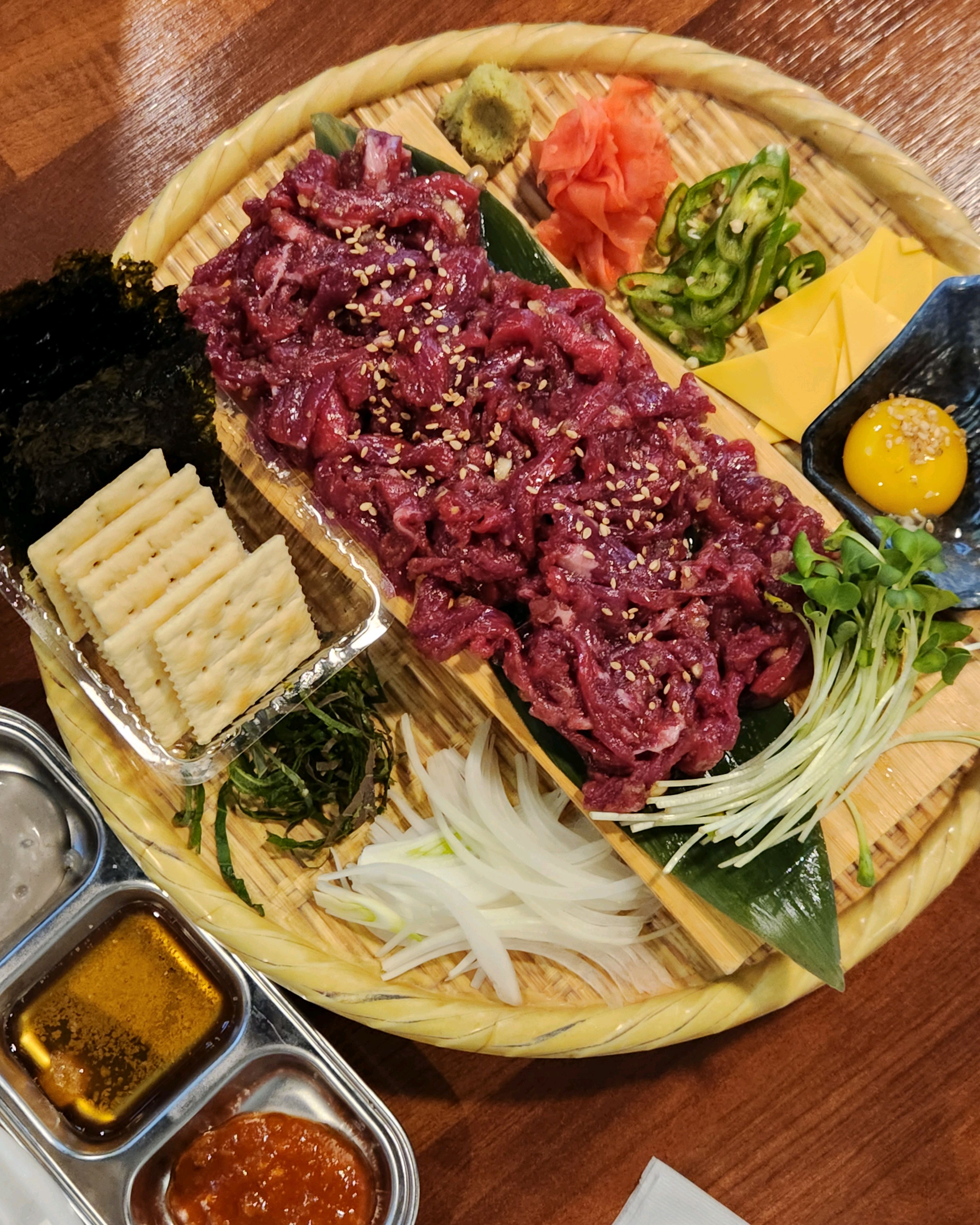 한우육회랑 소고기 숙주볶음, 멜로우크림후르츠 하이볼까지 맛있게 먹고 나왔어요☺️ 불당동 N