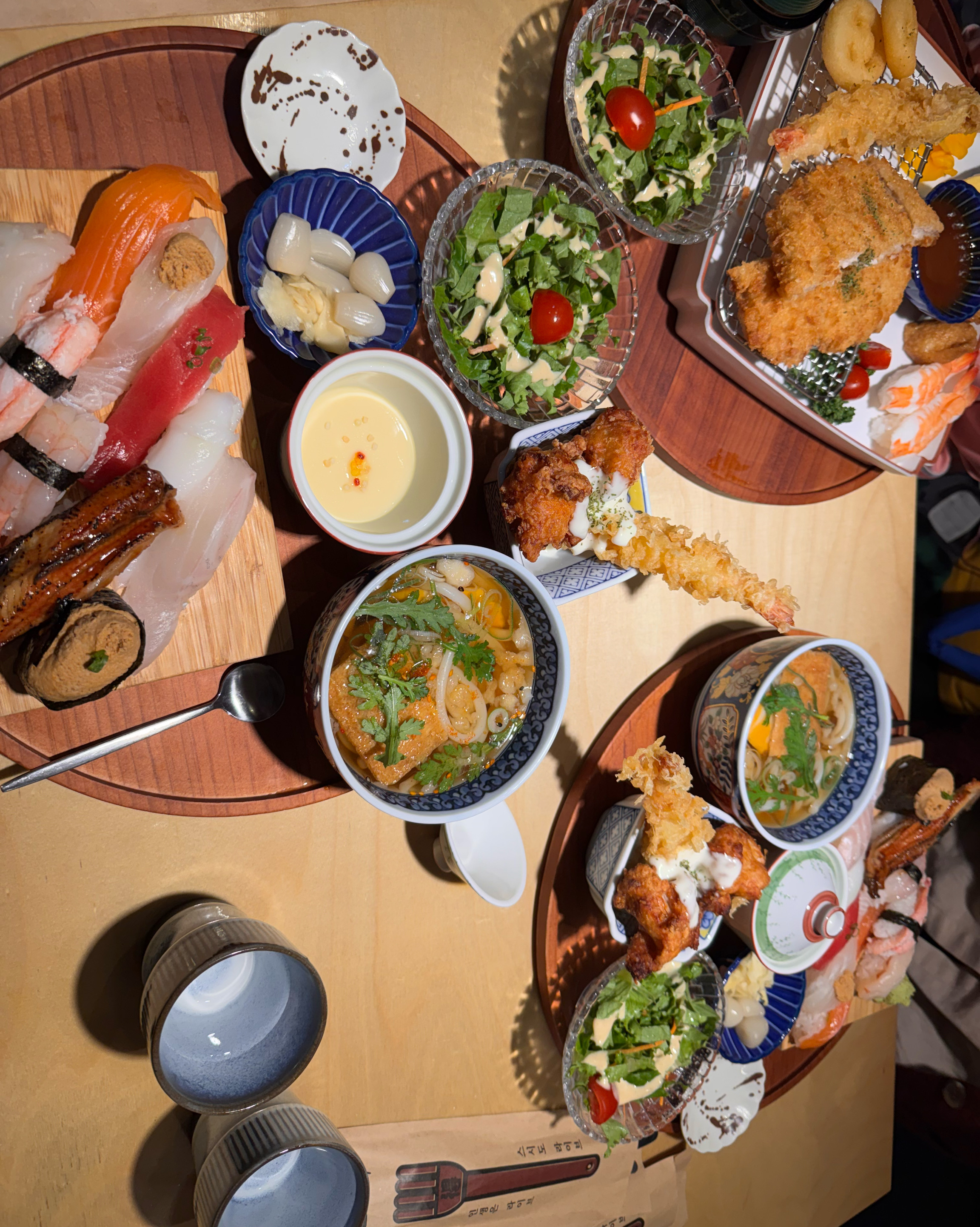 아이와 함께 가기에도 좋아요. 어린이 정식메뉴도 있어서 좋아요. 무엇보다 음식이 맛있고 친