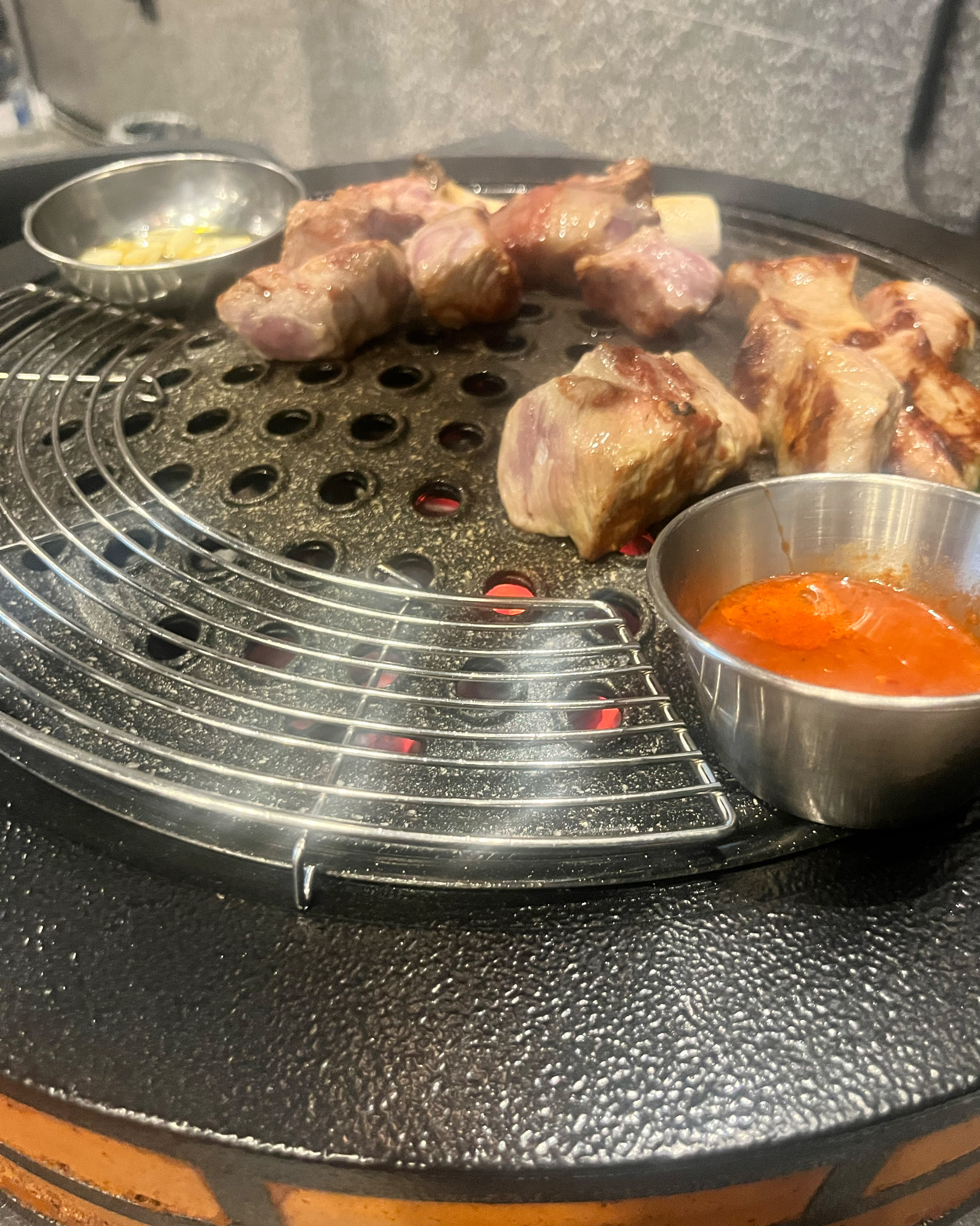 처음 먹는 데 맛있길 바랍니다 - 인천 맛집 숯멍 송도타임스페이스 본점