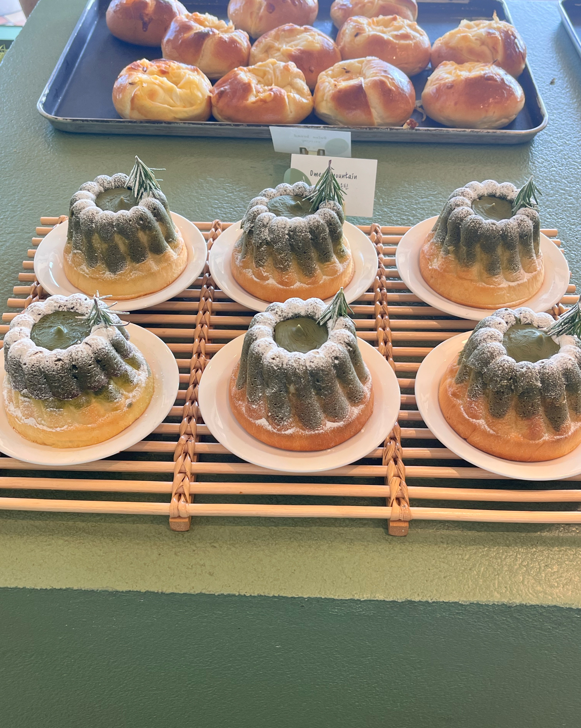 집 앞이라 자주 오는 곳 ! 카야쨈 바게트 맛있어용 ..🤍 - 제주 맛집 서귀피안 베이커리