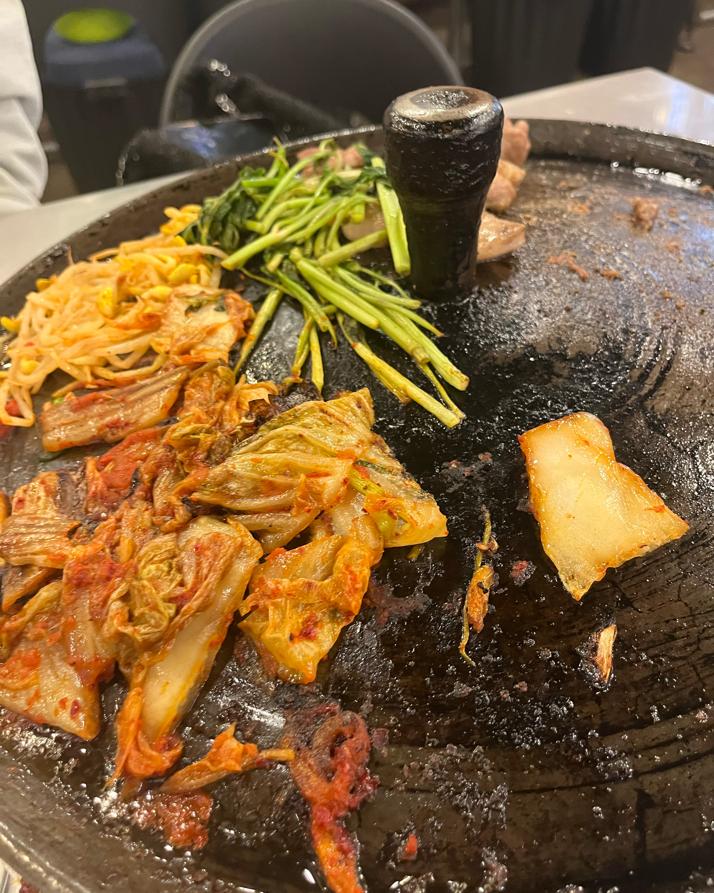 죄송합니다 허겁지겁 먹느라 고기가 없네요.. - 인천 맛집 목구멍 인천부평삼산점