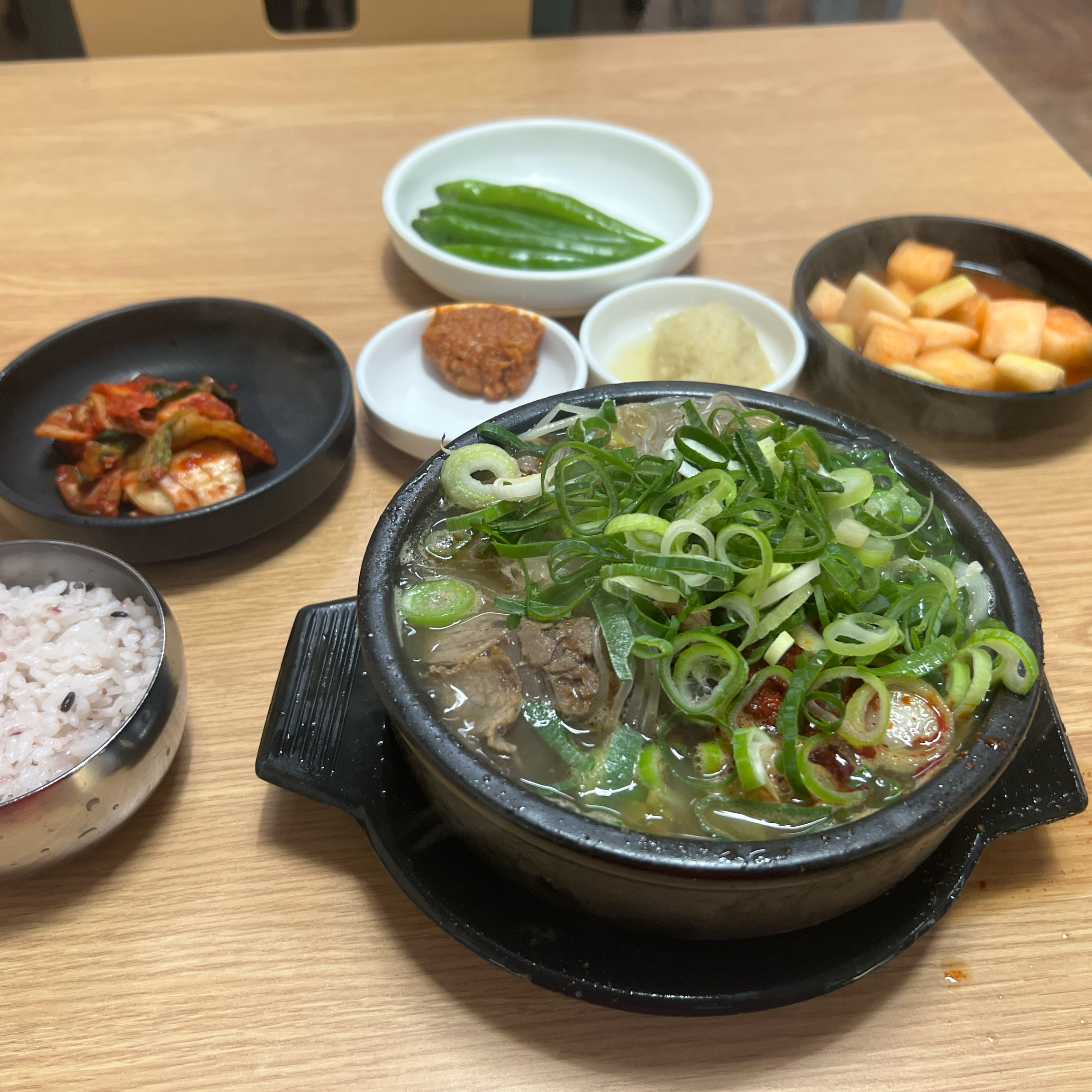 푸짐한 제주도 해장국 맛집 - 제주 맛집 은희네해장국