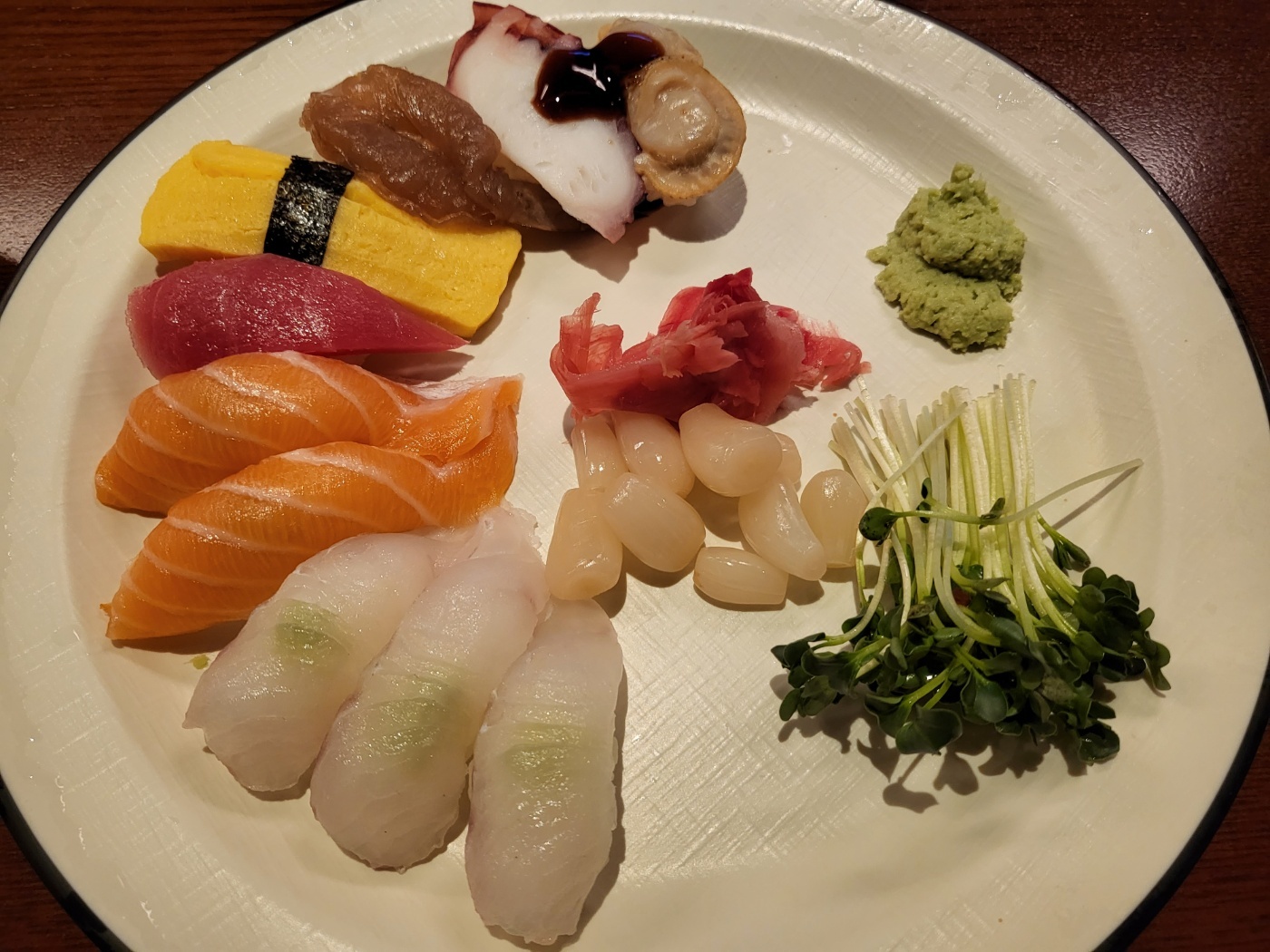캐치테이블 예약하고 가서 기다리지 않고 입장했어요. 음식이 신선하고 맛있어요 - 신대방 맛집 고메스퀘어 신대방점