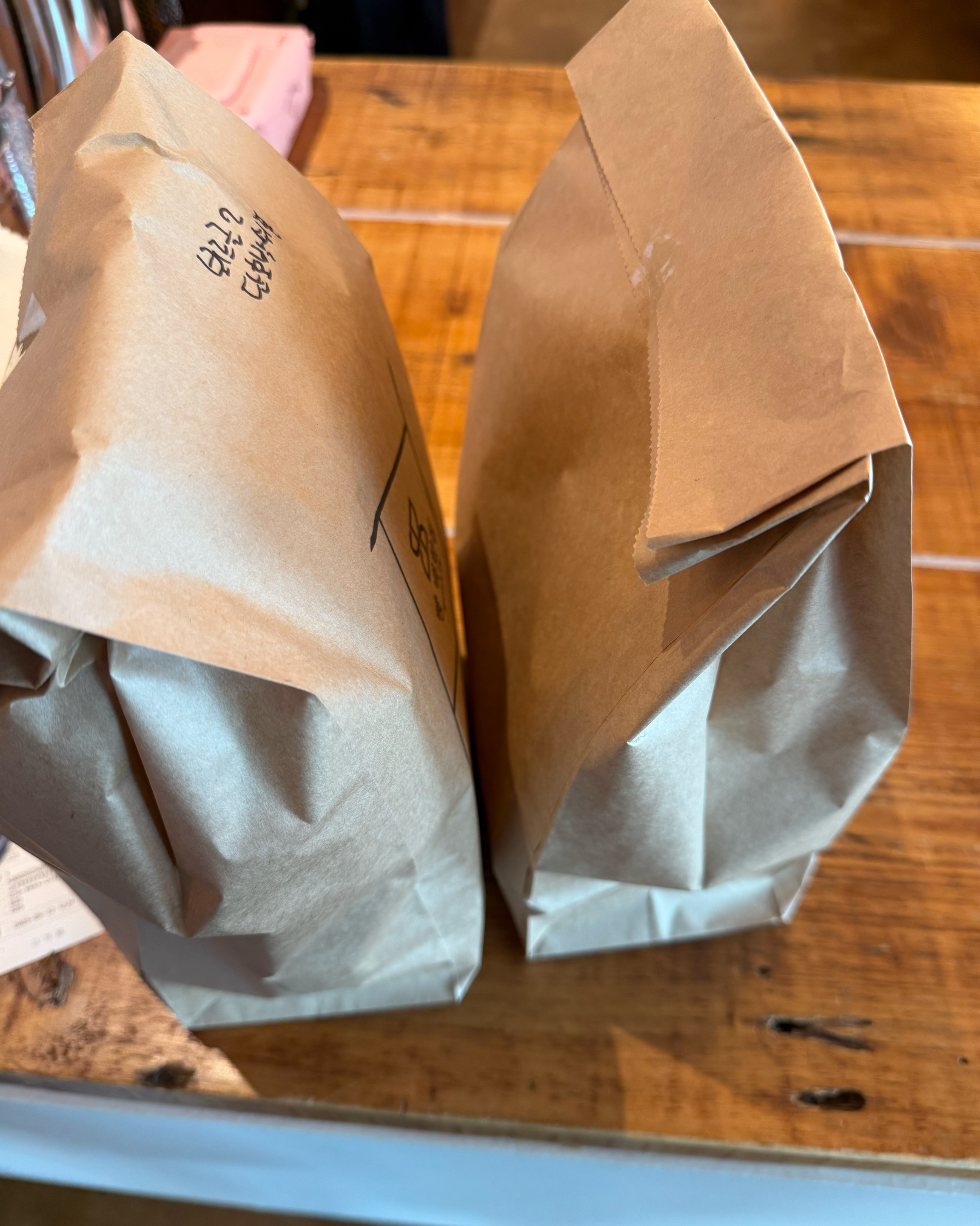 저번에 방문해서 먹어보고 뵈르글 포함해서 빵이 너무너무 맛있어서 - 인천 맛집 빵백화점