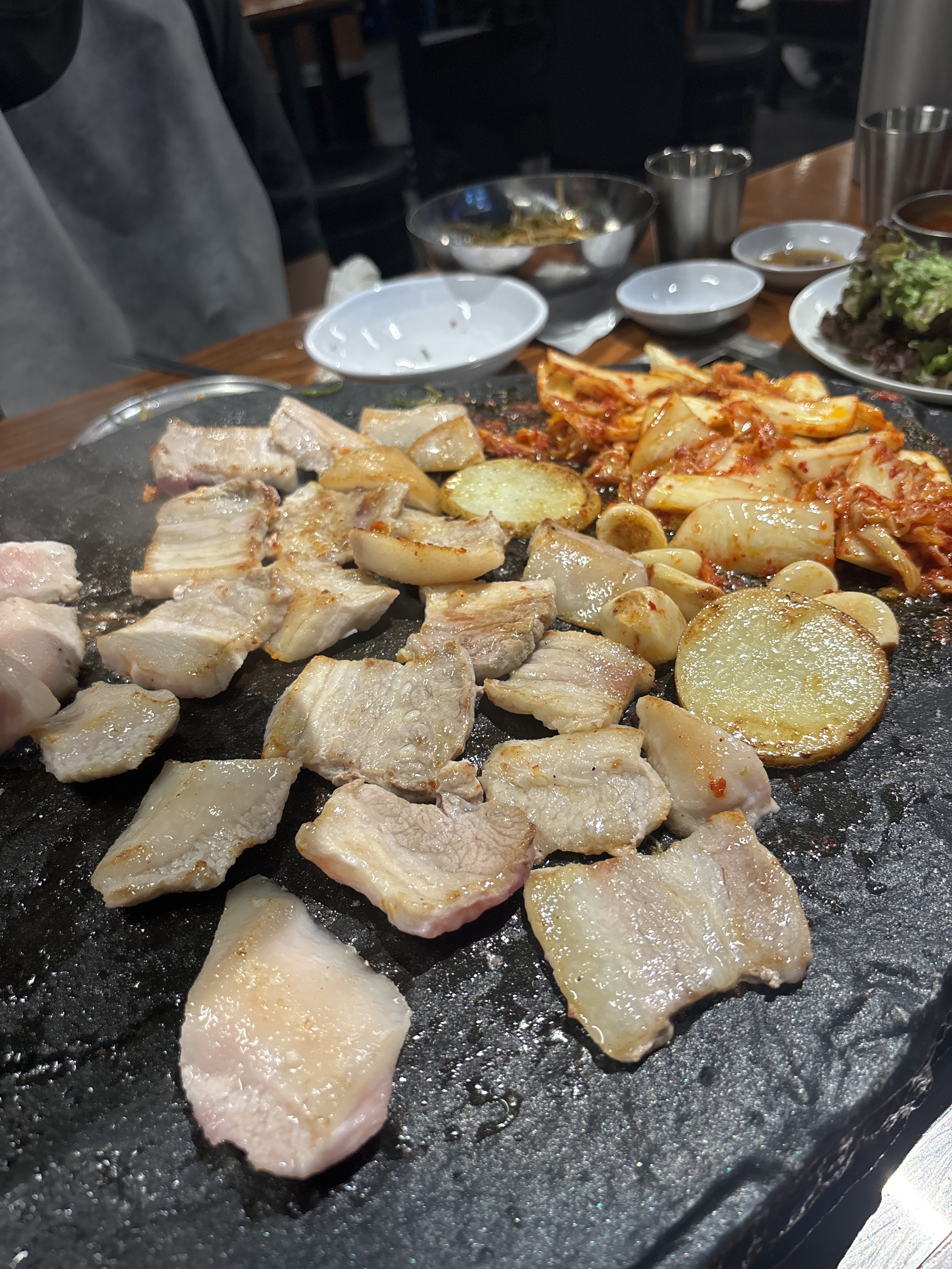 근처에서 근무하는데 항상 웨이팅있어서 큰맘먹고 왔어요! - 인천 맛집 석암생소금구이 송도타임스페이스점