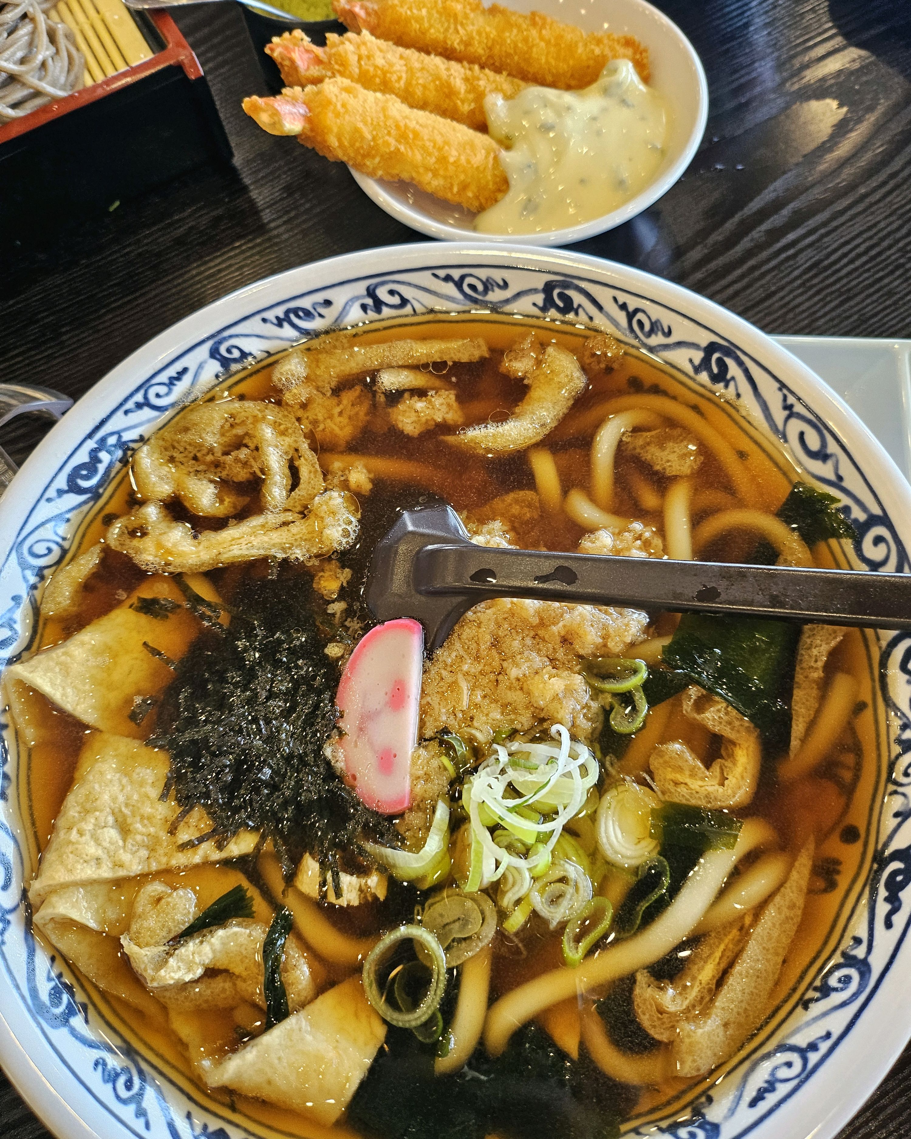 동네맛집이생겻어요 벌써두번째 방문인뎅 이번엔 부모님 모시고왓어요 진심맛집이예용 - 오산 갈곶동 맛집 삼동소바 오산갈곶점