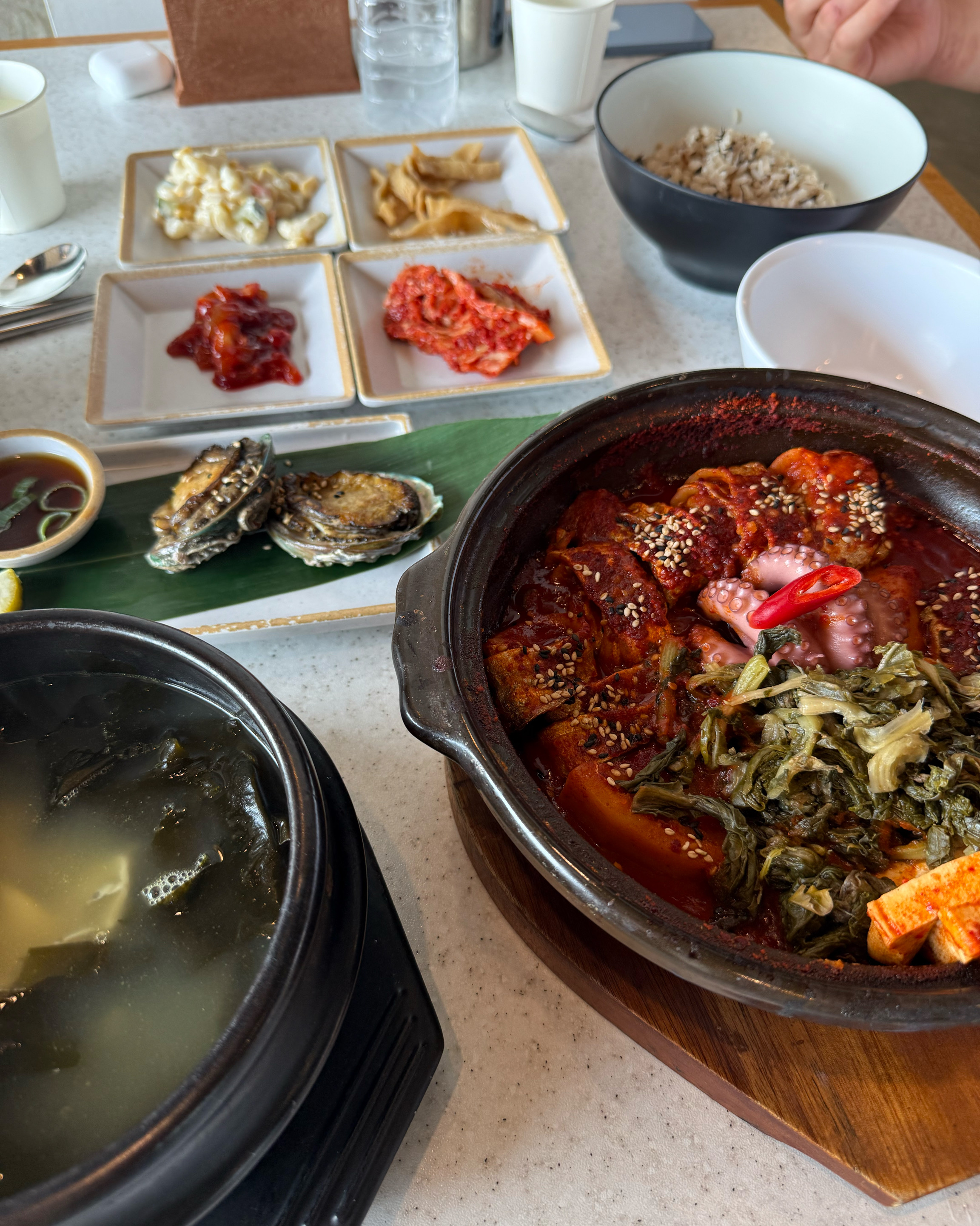 합리적이고 뷰가 정말 굿이에요! - 제주 맛집 갈치바다 애월점