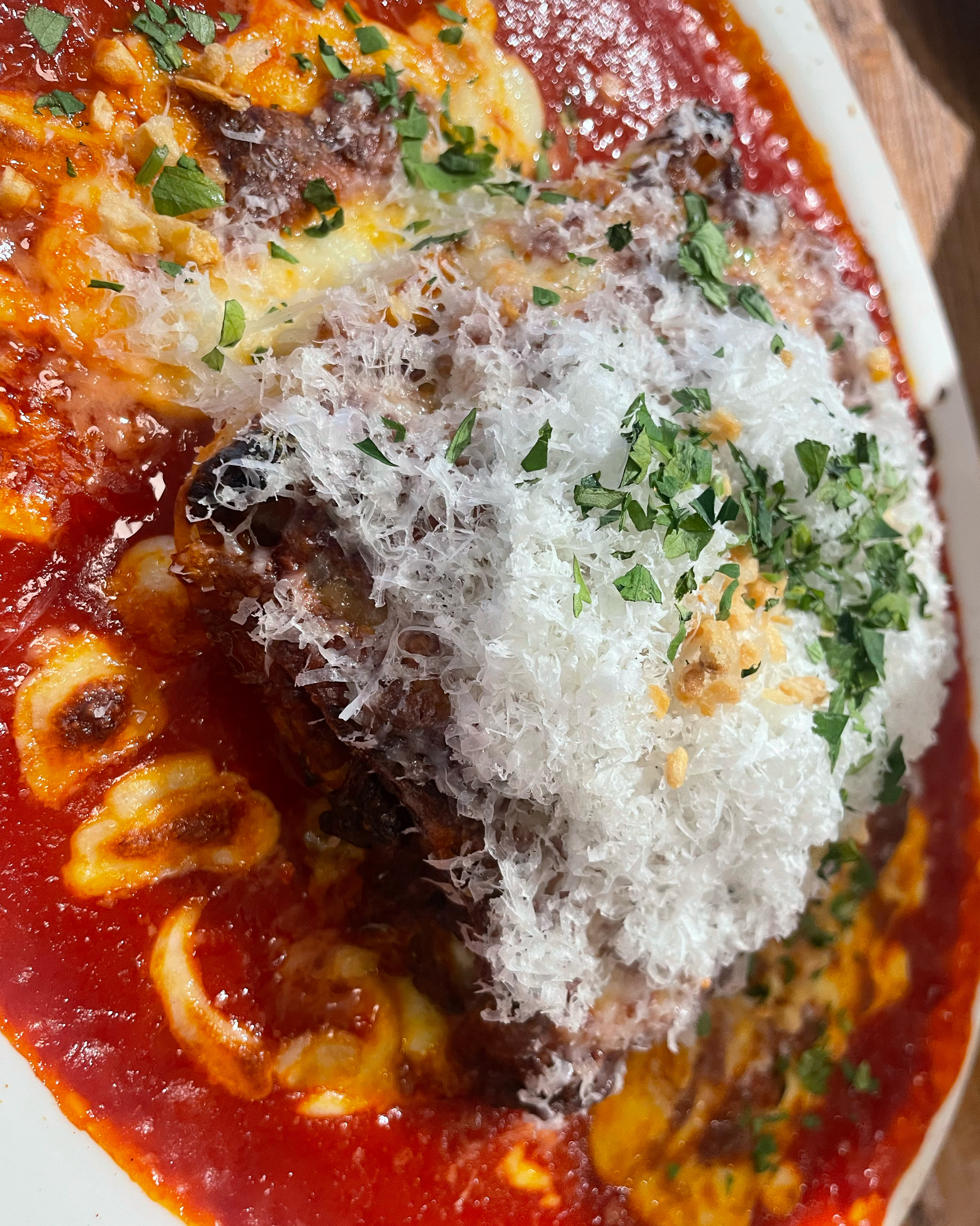 기대이상입니다 라자냐 먹고싶어 왔는데 너무 맛있습니다 ❤️💙💚 - 인천 맛집 새들브라운 청라