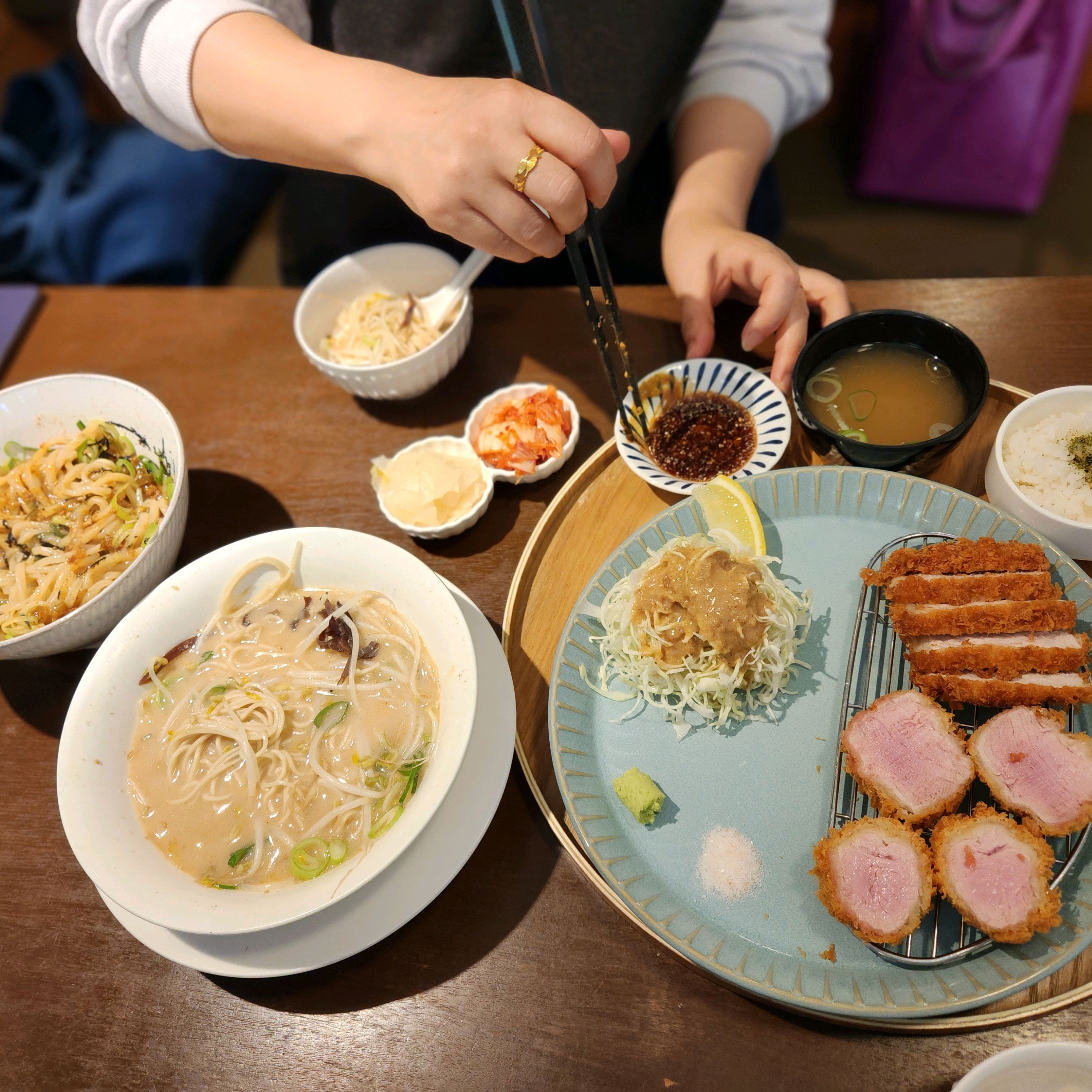 음식이 맛있어요 야끼교자 최고예요 소바 카츠 모두다 맛있어요 재방문 해야겠어요 - 인천 맛집 쿄우와