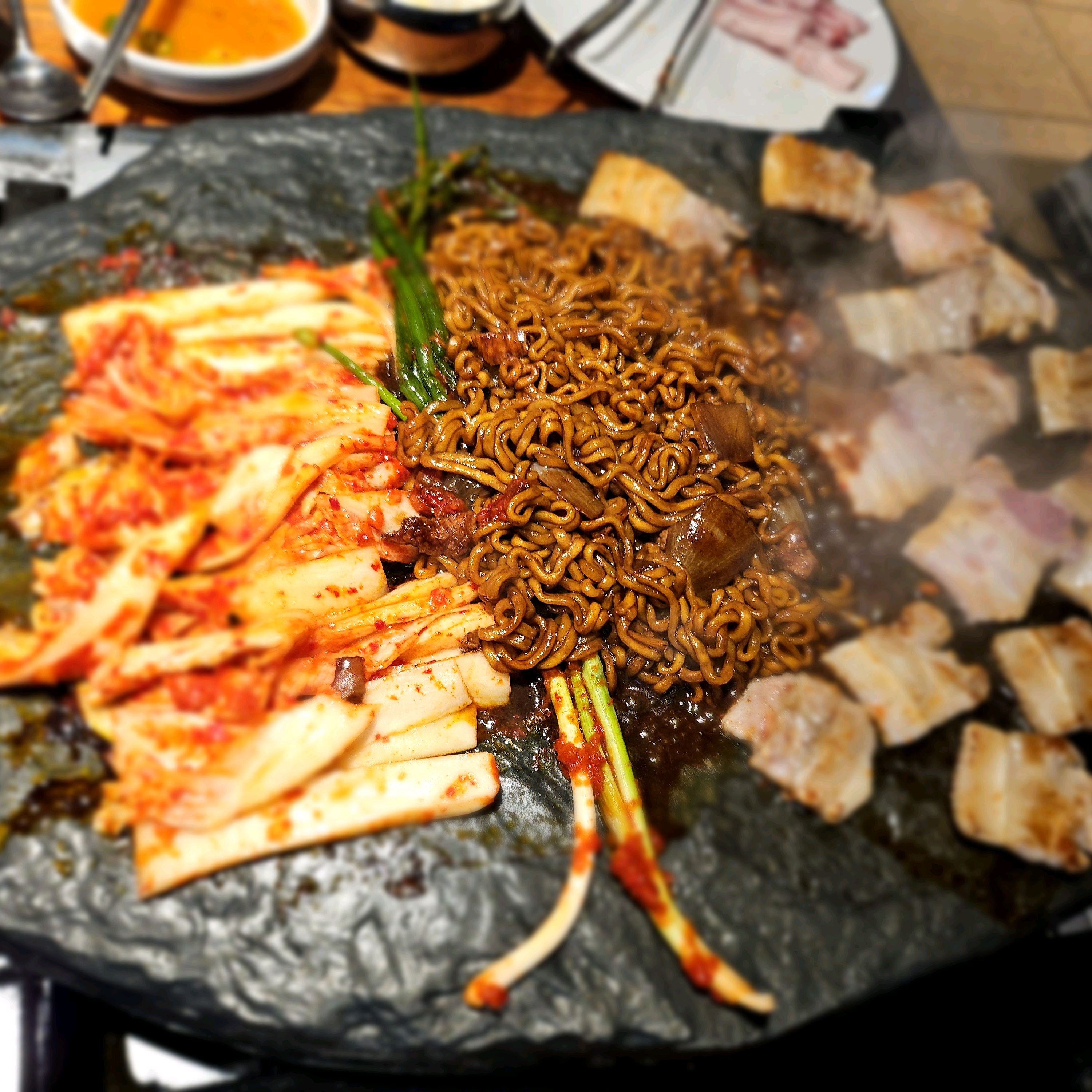 오랜만에 맛있는 고기 먹어서 좋았어요!! 매장도 넓고 조용해서 좋았습니다!! - 인천 맛집 석돈