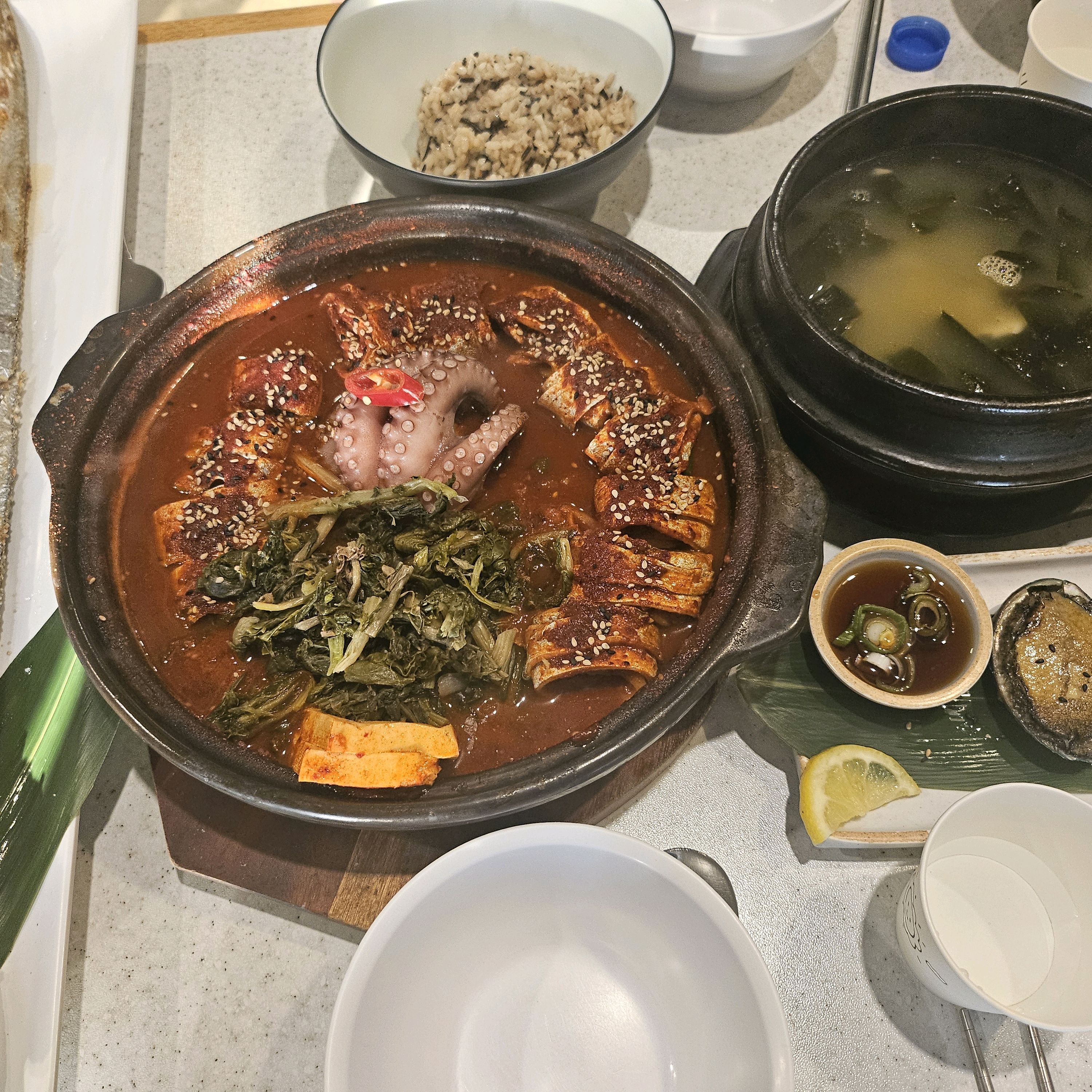 대박푸짐 리뷰보고왔는데 후회없이 잘선택한 내자신 칭찬합니다. 오늘 입호강하고갑니다. 잘먹었