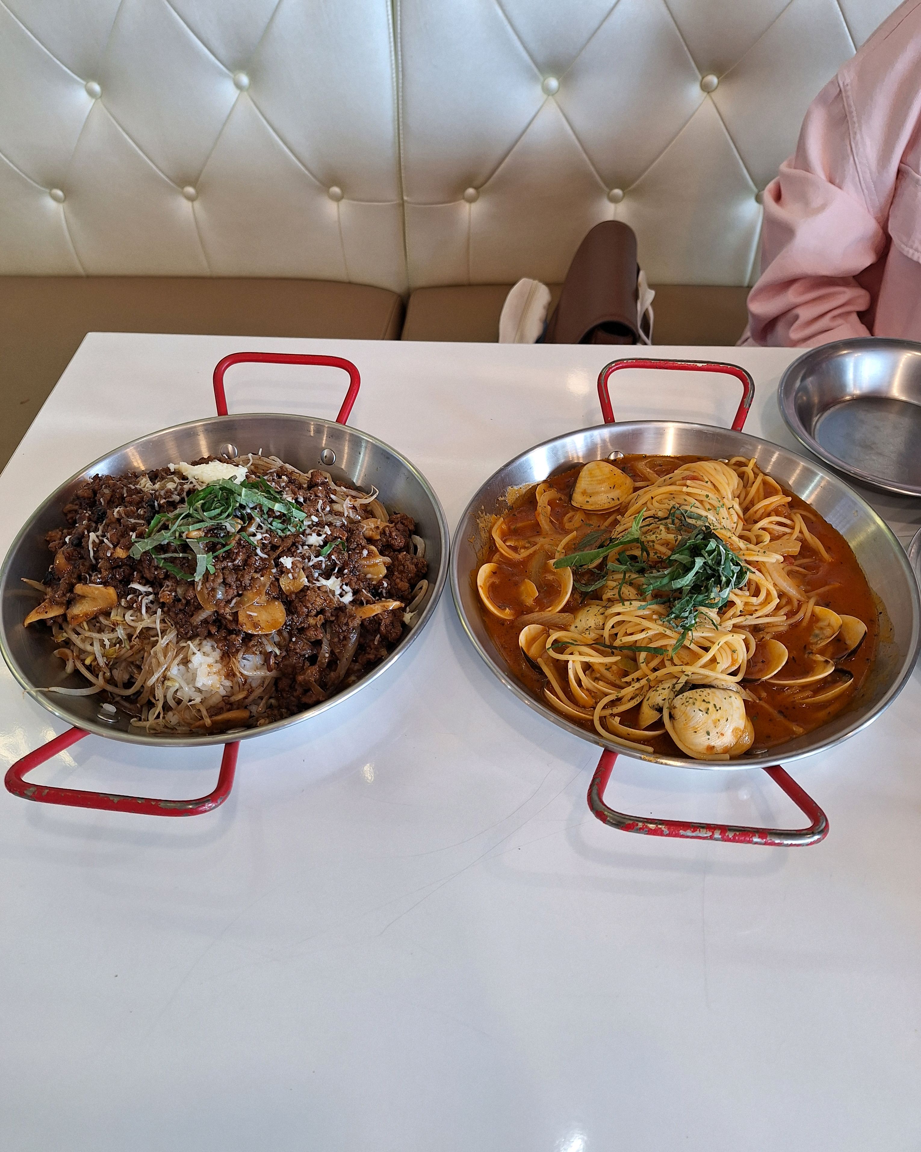 사장님 친절하시구 직원분들 너무 친절하세요 - 아바이마을 맛집 상남자스테이크 엑스포점