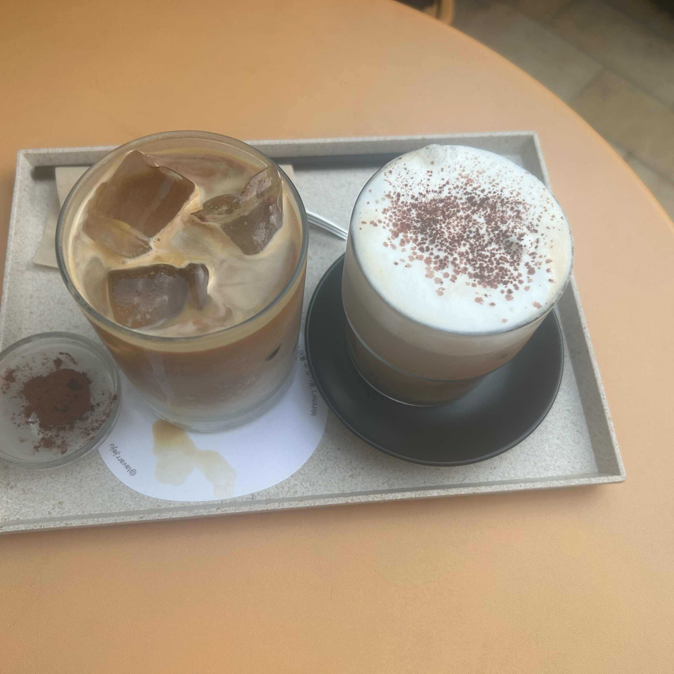 사장님이 너무 친절하시고 인테리어도 이쁘고 깔끔해서 잘 머물다 가용ㅎㅅㅎ - 제주 맛집 라바르