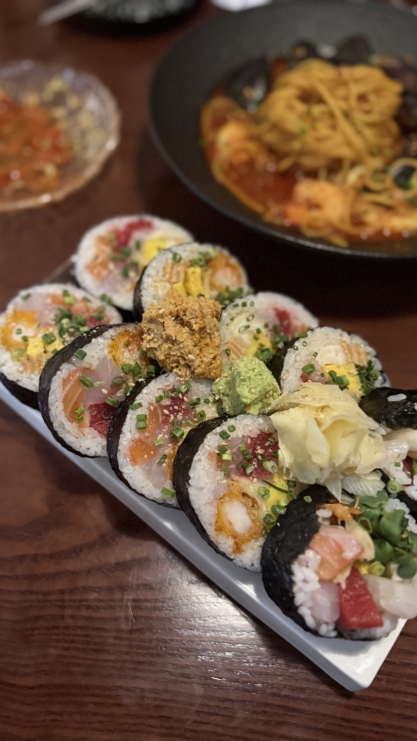 메뉴도 너무 맛있고, 각 자리마다 커튼으로 적당히 구분되어 있어서 프리이빗하고 좋아요! - 대구 맛집 이자카야 와코안 수성범어점