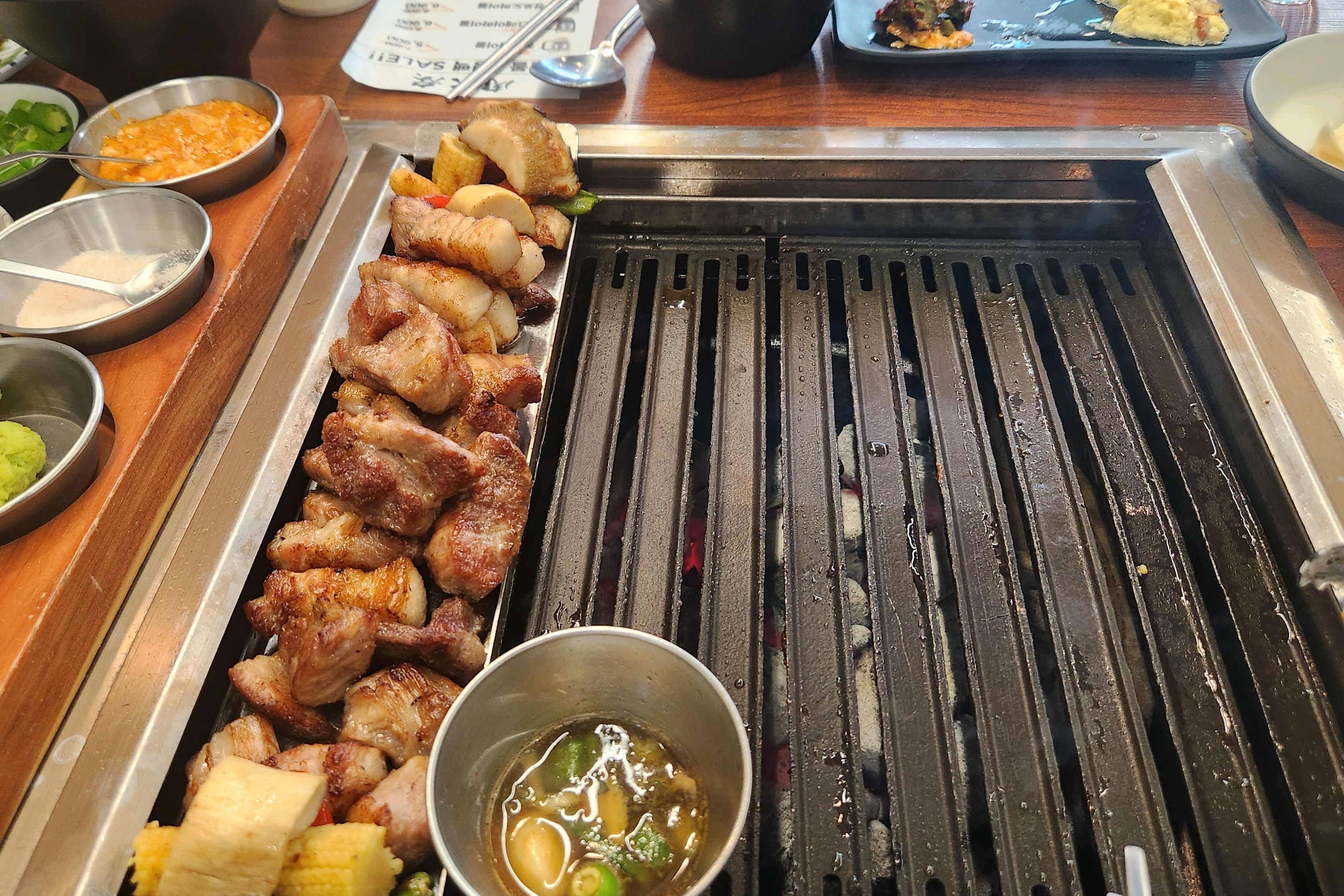 사장님이 친절하시고 고기질이 좋아오ㅡ ^^ - 대전 맛집 육화탄 대전롯데백화점 괴정점