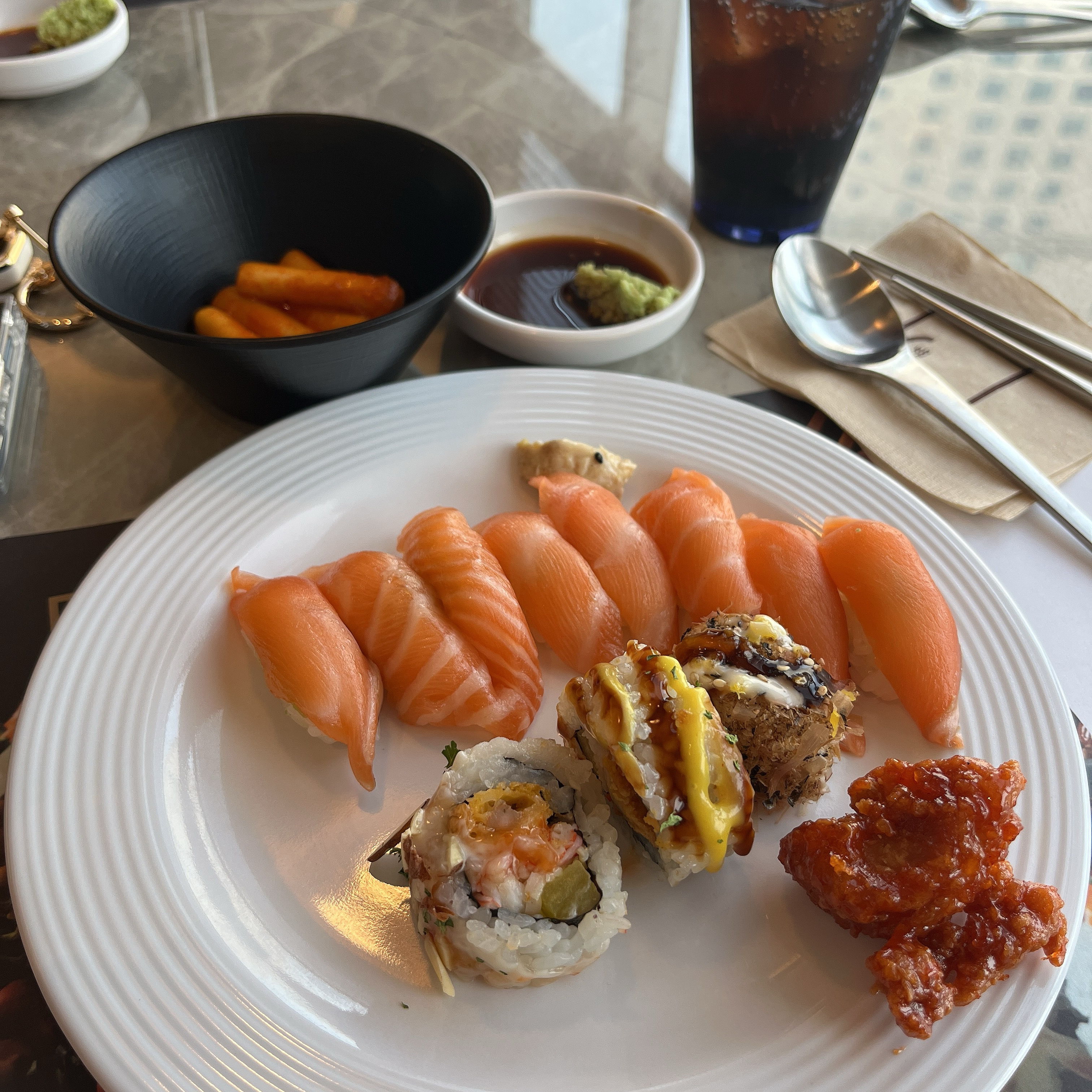 오랜만에 갔더니 메뉴가 많이 바뀌어있더라구요 ㅎㅎ오늘도 맛있게 잘 먹었습니다! - 청주 맛집 고메스퀘어 청주점