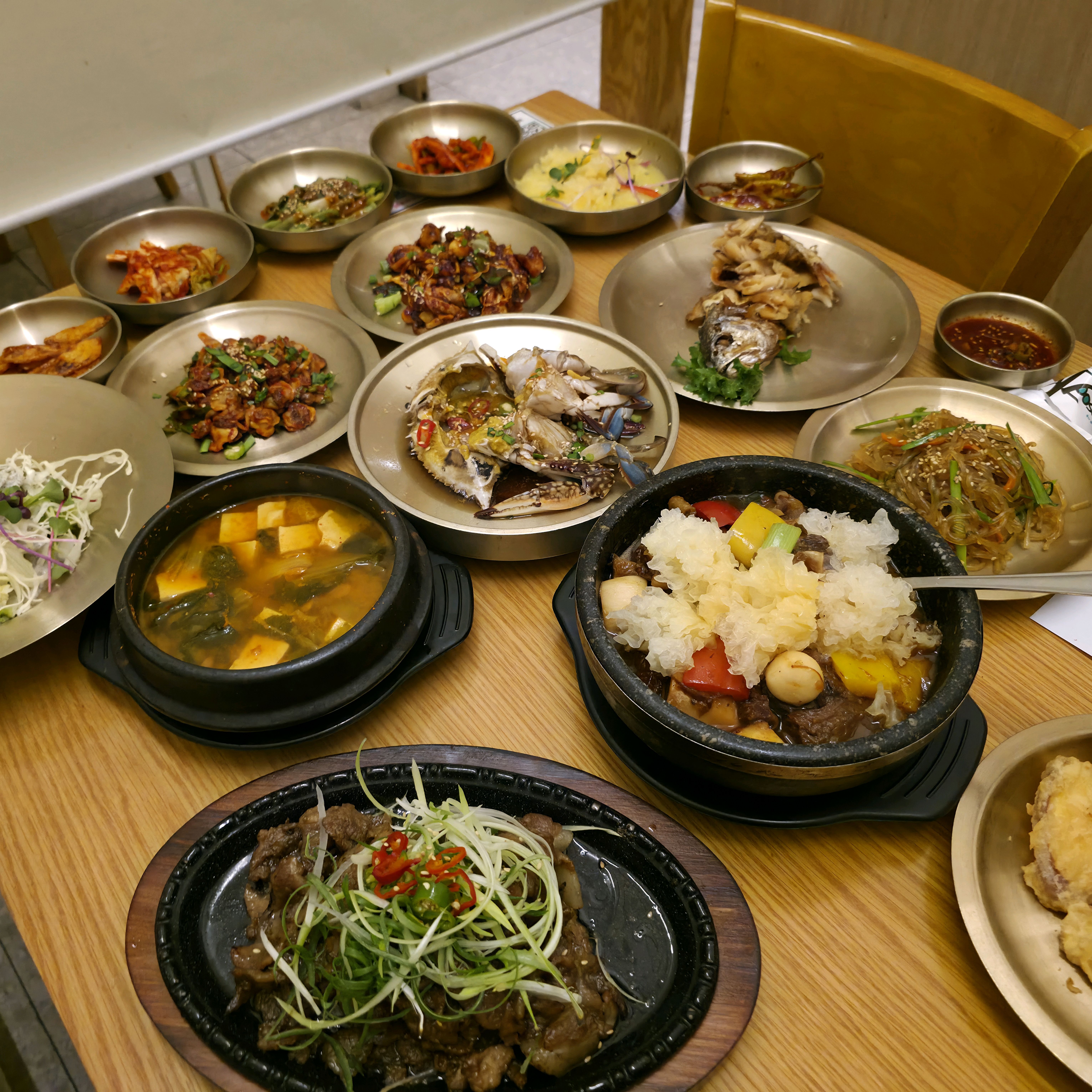 부평한정식 맛집 정밀은 n번째 방문이에요. 부평 시내에 이런 고즈넉한 분위기의 한정식당은