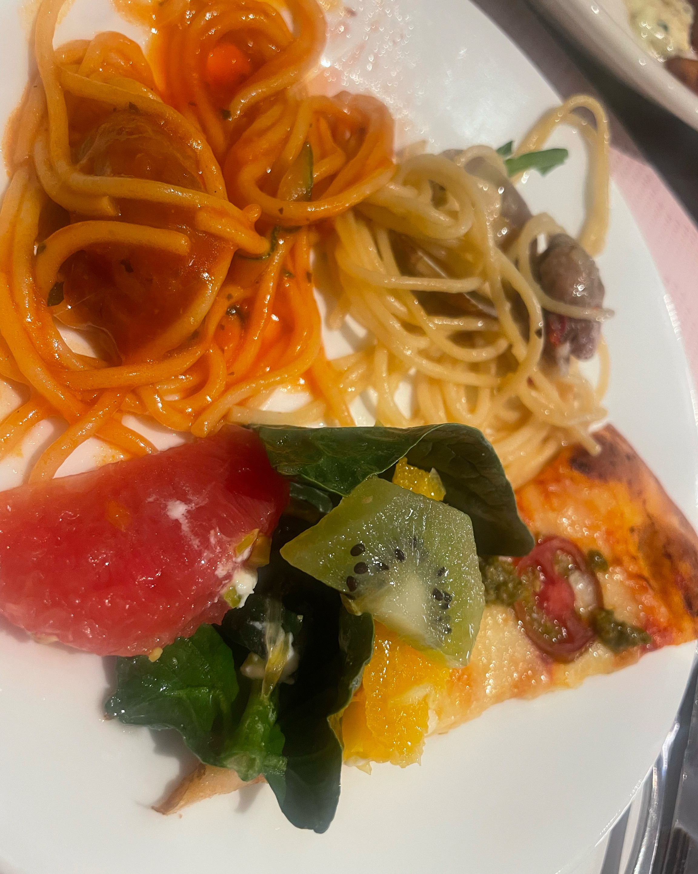 빕스가 맛있어 졌어요! 신선하고 맛도 깊어진 것 같아요 주변에 입소문 중 ㅎㅎㅎㅎ 회식도