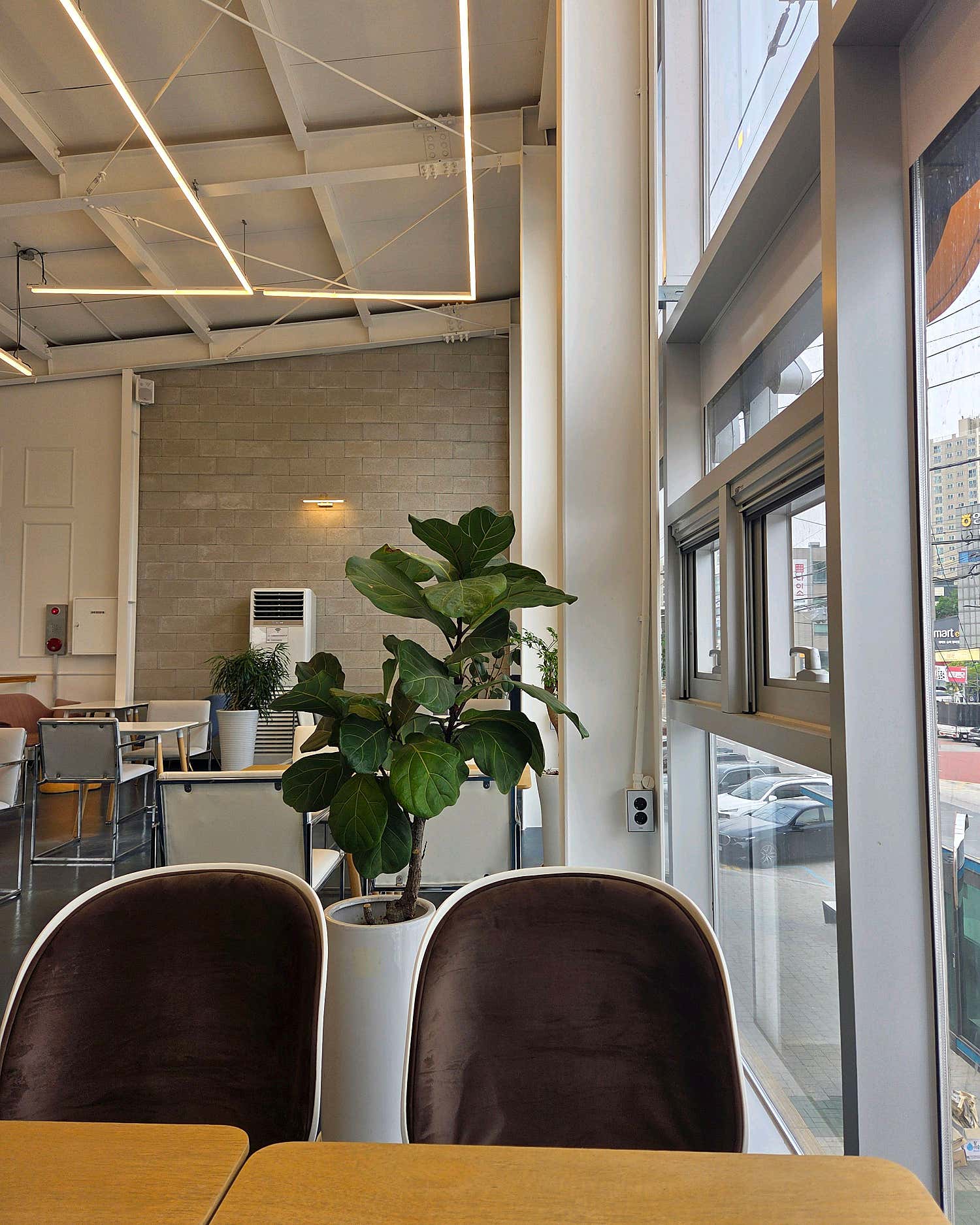 커피에반하다 포천영북점의 편안하고 조용한 스터디 공간