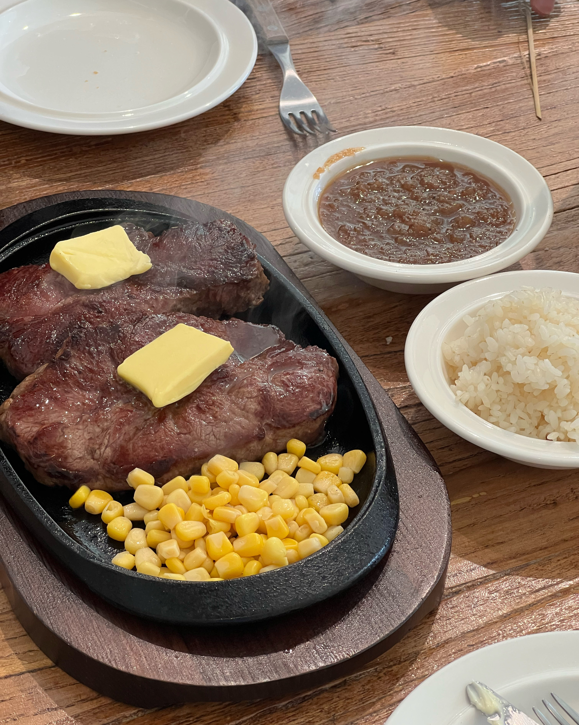 가게 분위기도 좋고 음식도 맛있어요 ㅎㅎ - 인천 맛집 새들브라운 청라