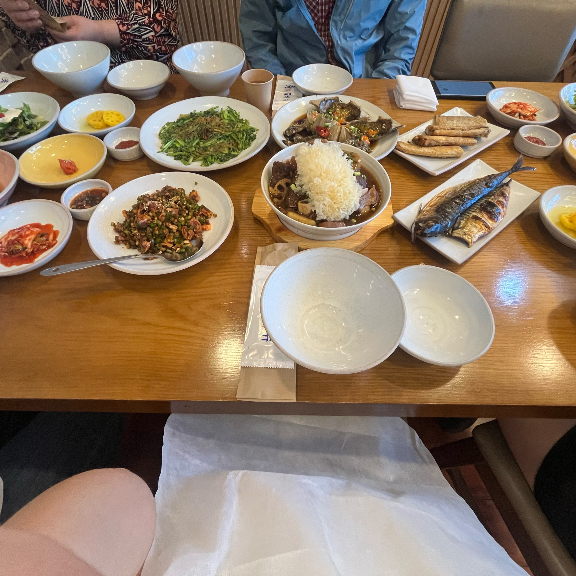 맛있게 잘먹었습니다! 가족 모임으로 왔는데 깔끔하도 전체적으로 다 맛있네요! 부모님도 만족