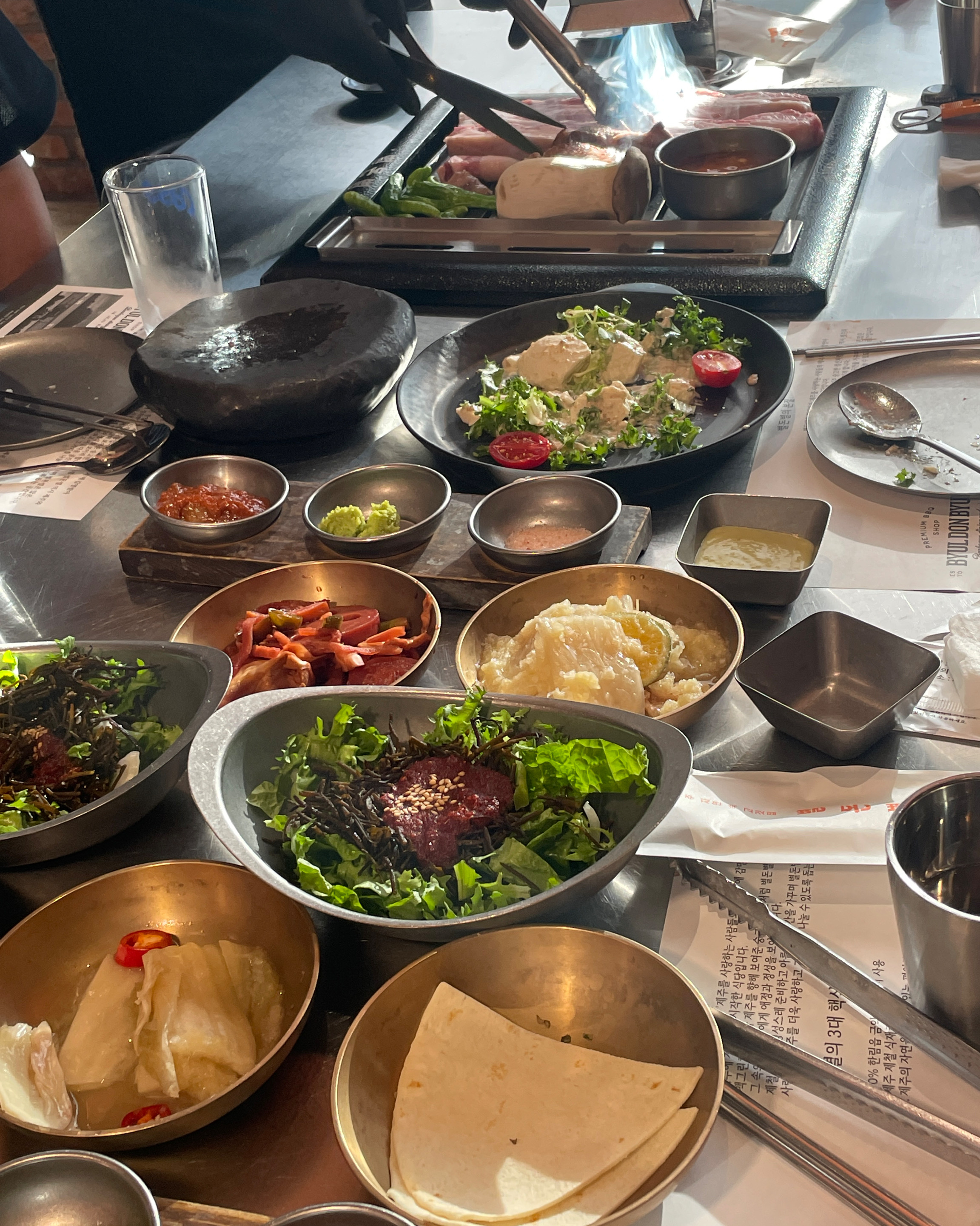 제주 놀러와서 부모님 모시고 맛있게 먹었어요! - 제주 맛집 별돈별 중문 본점