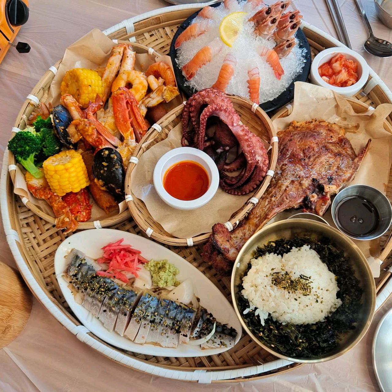 딱새우랑 고등어 넘 맛있어요~ - 제주 맛집 더비치크랩 제주협재점