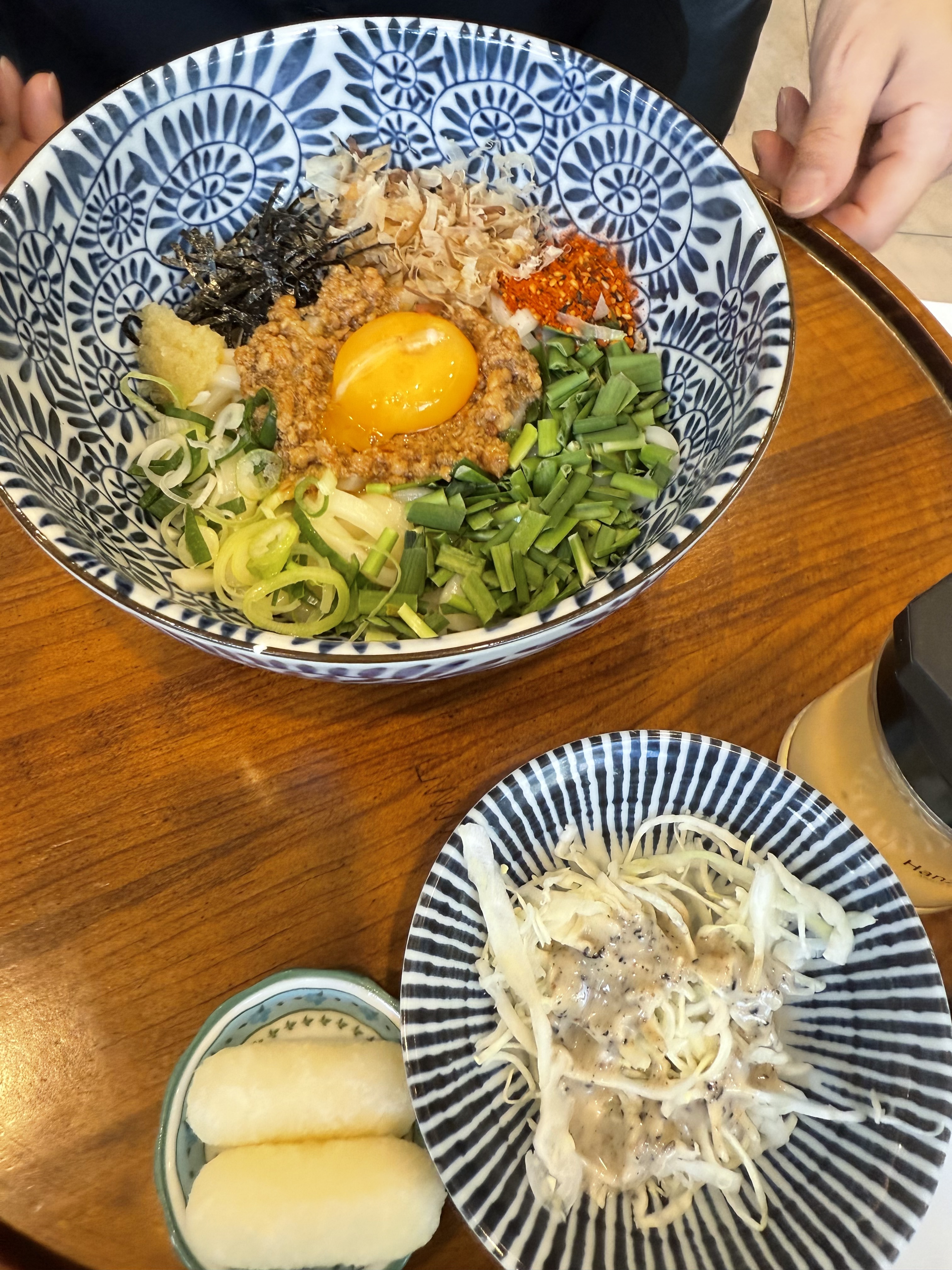 여전히 맛있는 백소정입니다 ㅎㅎ 돈까스 바삭 바삭하고 마제 소바도 맛있구 참 맛집입니다
