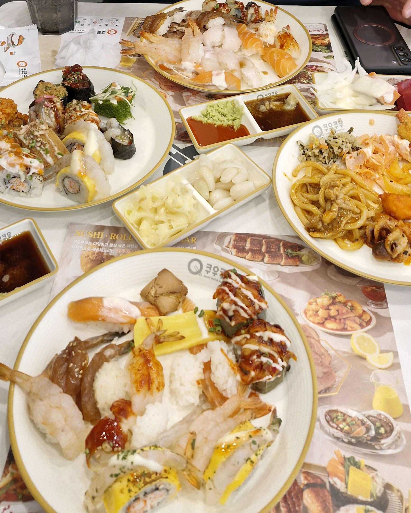 새우초밥 맛있어요 - 대구 맛집 쿠우쿠우 대구북구점