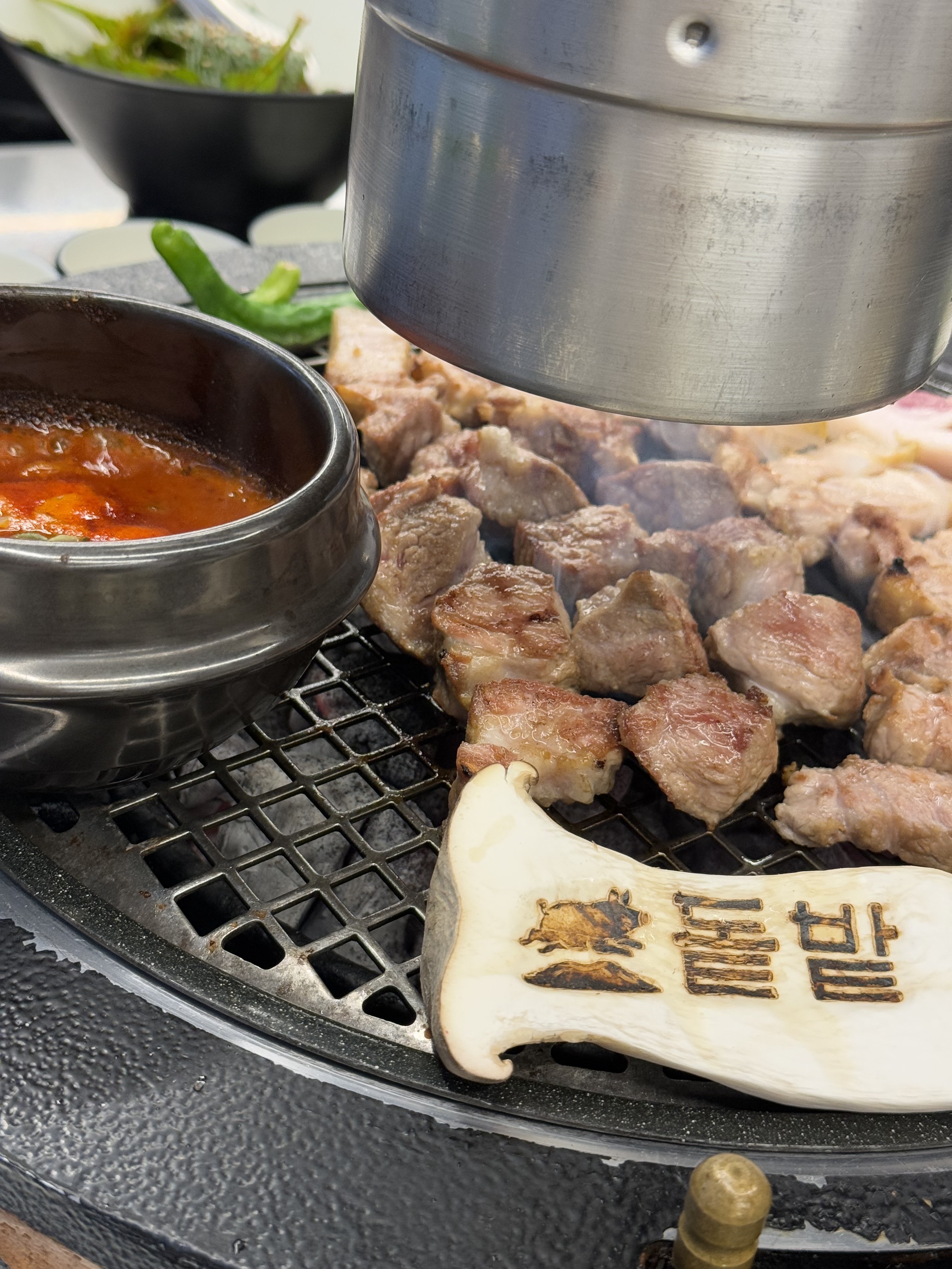 너무맛있어요!!!숙소근처라 기대없이왔는데 완전맛딥 - 제주 맛집 돝밭 애월흑돼지