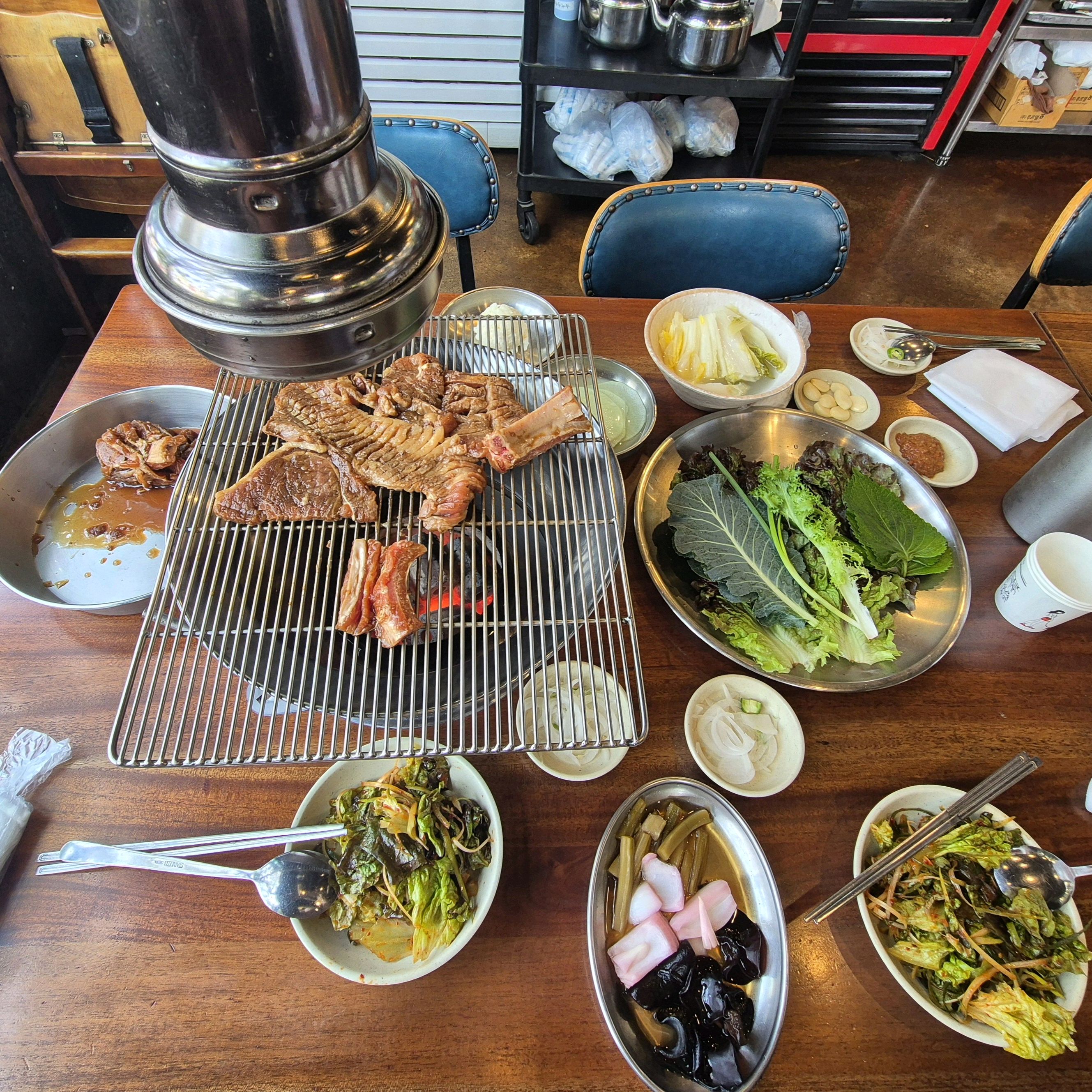 서민갈비 지난번 연휴에 웨이팅 심해서 방문했다가 포기했고 평일 점심 때 다시 방문했어요. - 대구 맛집 서민갈비