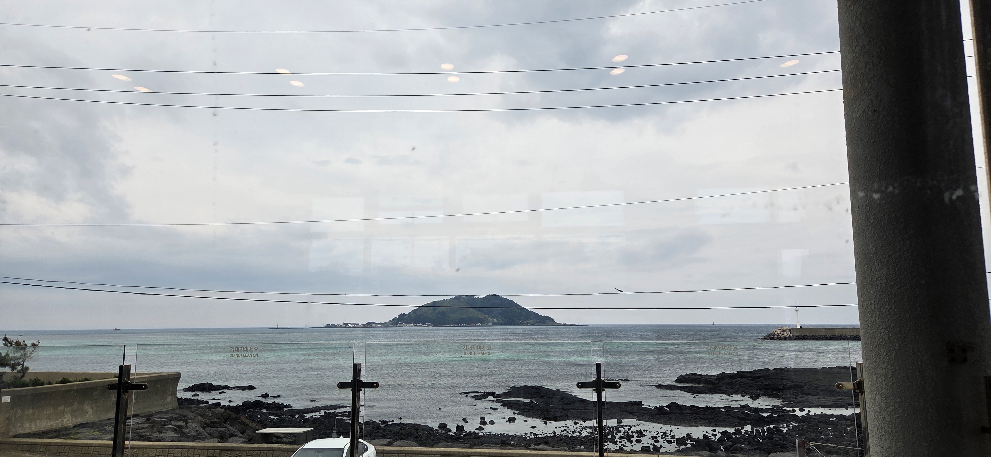 아이들과함께 왔구요. - 제주 맛집 제주갈치도 협재 본점