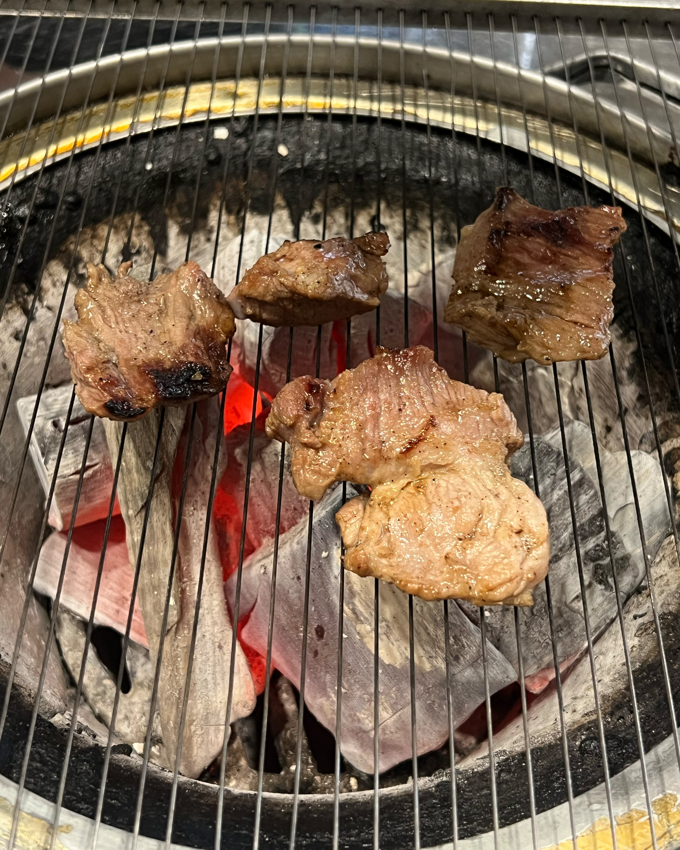 대전 야장 맛집이네요  갈매기살 너무 맛있어요 숯불향이 가득하고 찐 맛집 인정🙌 - 대전 맛집 춘선소제동 숯불구이