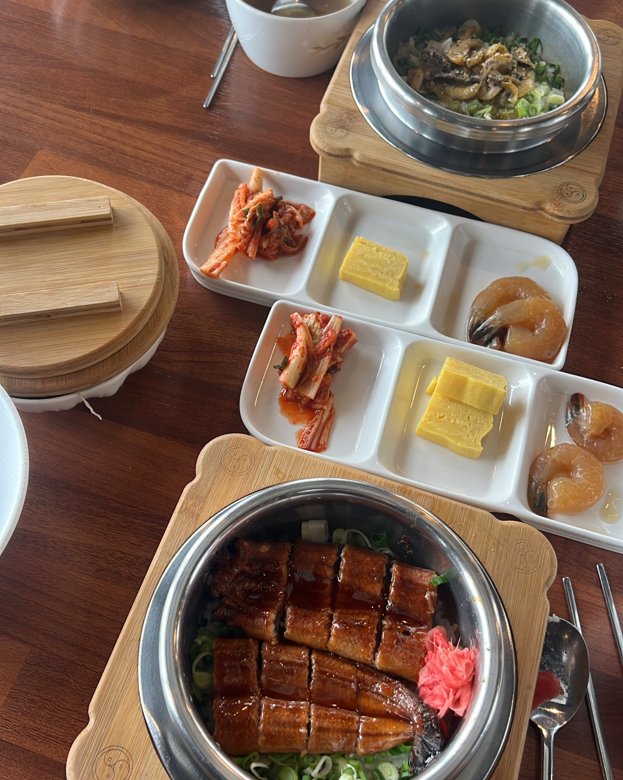 바다를 보며 맛있게 먹었습니다. - 제주 맛집 함덕 연옥