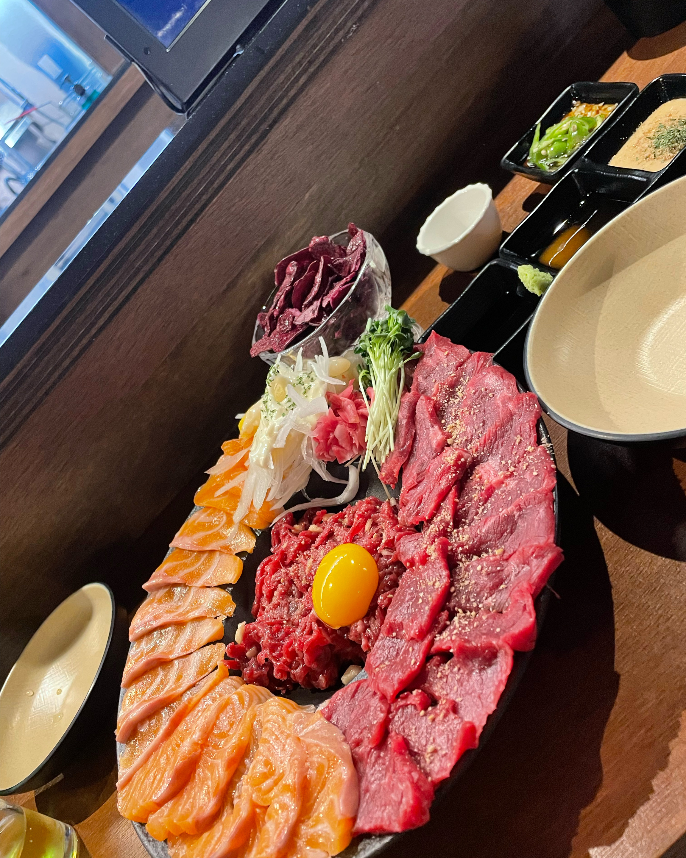 모던하고 좋은 분위기에 무겁지않게 술과 먹을 수 있는 안주로 맛있게 먹다갑니다~! - 대전 맛집 굄