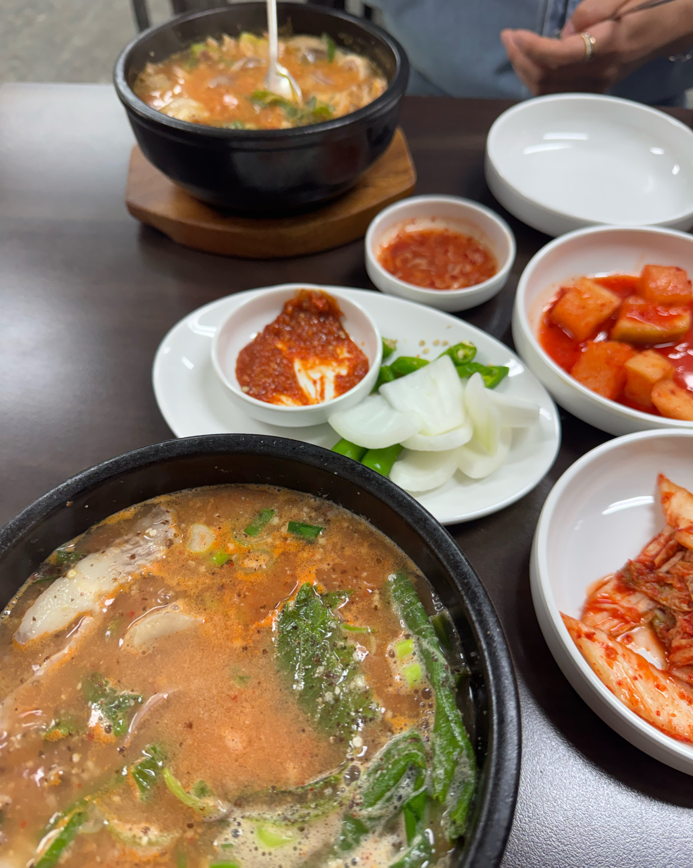 처음와봤는데 냄새도 안나고 맛있어요! - 인천 맛집 순대일번지 송도점