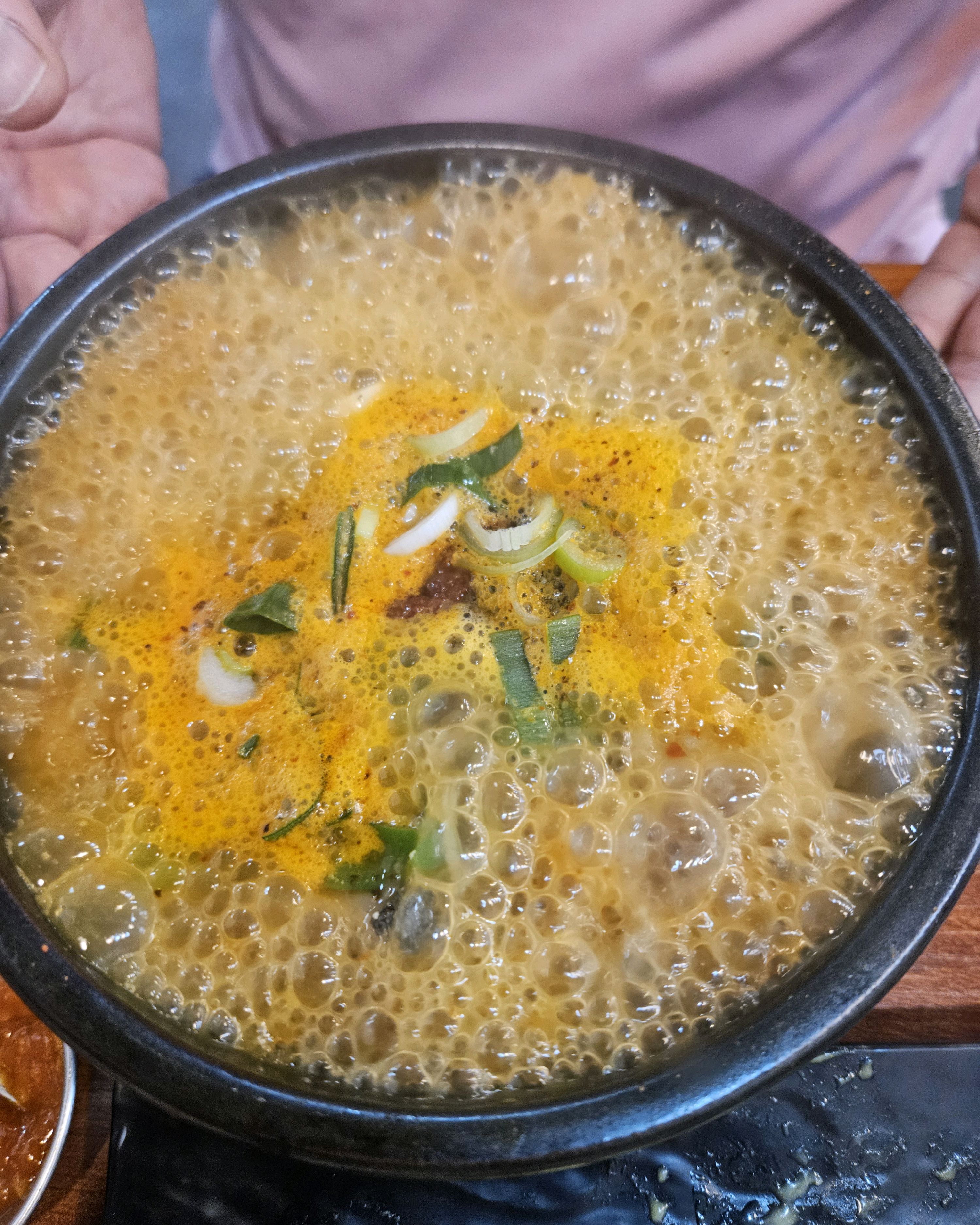 원가격도혜자스러운데 지금 이벤트기간이라 6000원이라네요~맛도 굿!!사장님친절도 굿입니다~