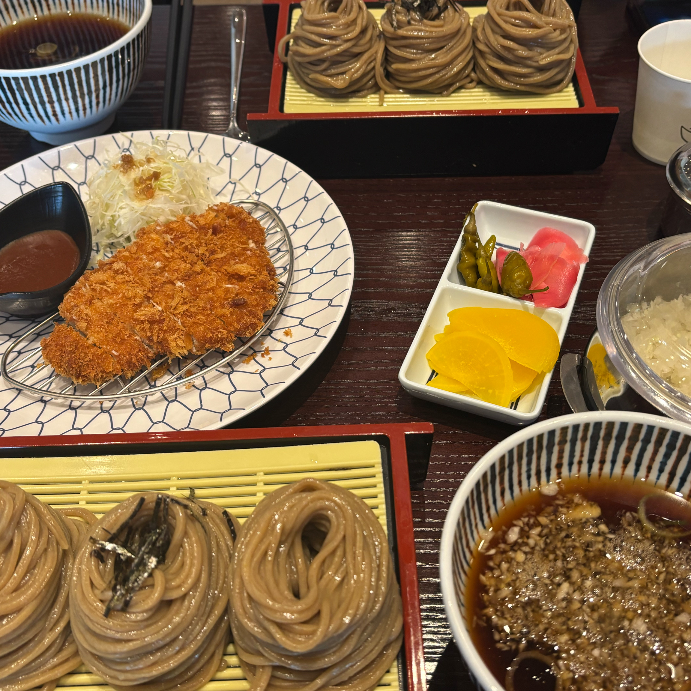 항상 여기만 오는데 오늘은 더워서 소바선택했어요~너무시원하고 맛있네요 - 광주 송정동 맛집 삼동소바 광주시청점
