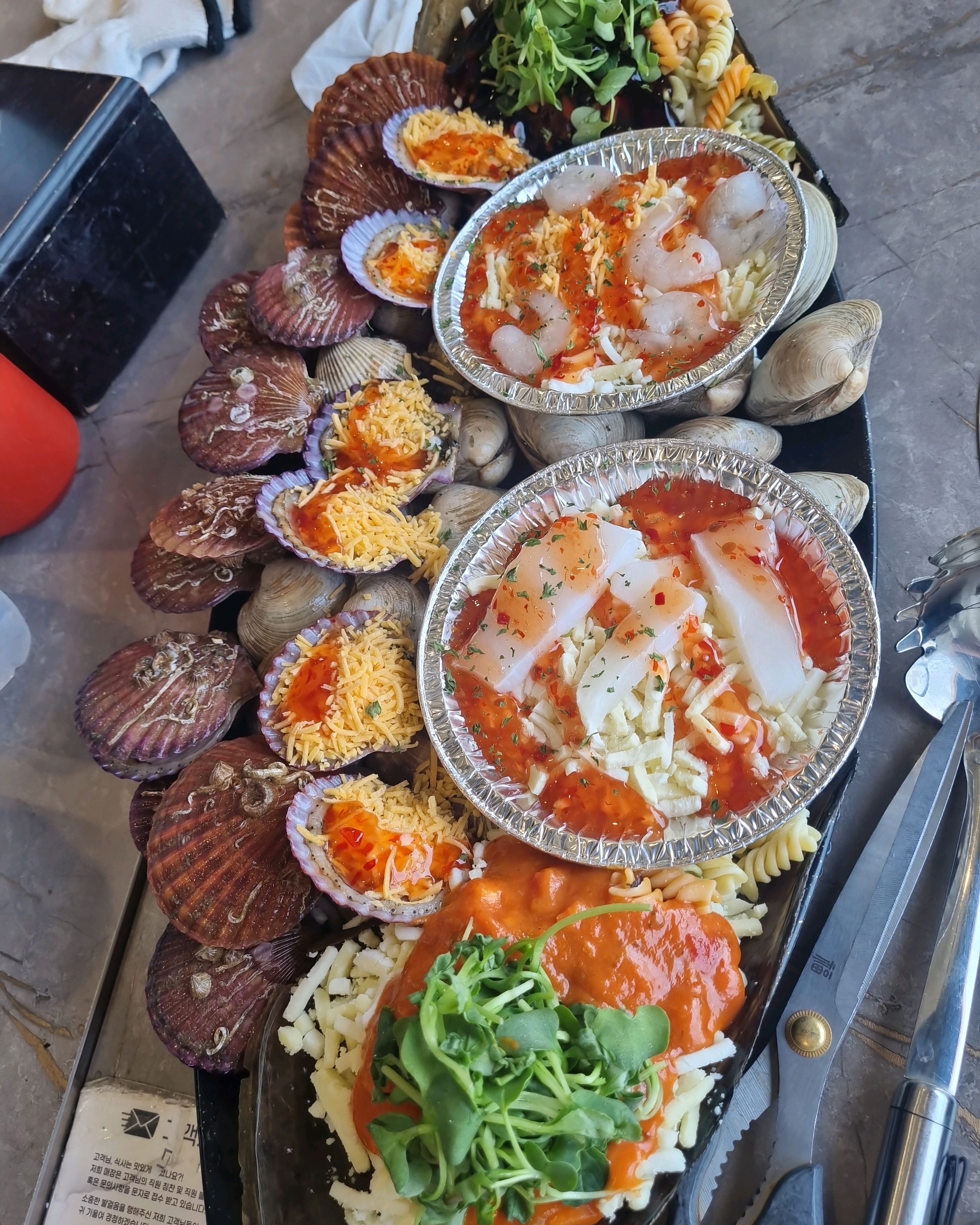진짜 너무 맛있고 신선하고 좋아요 - 인천 맛집 청춘조개 월미도직영점